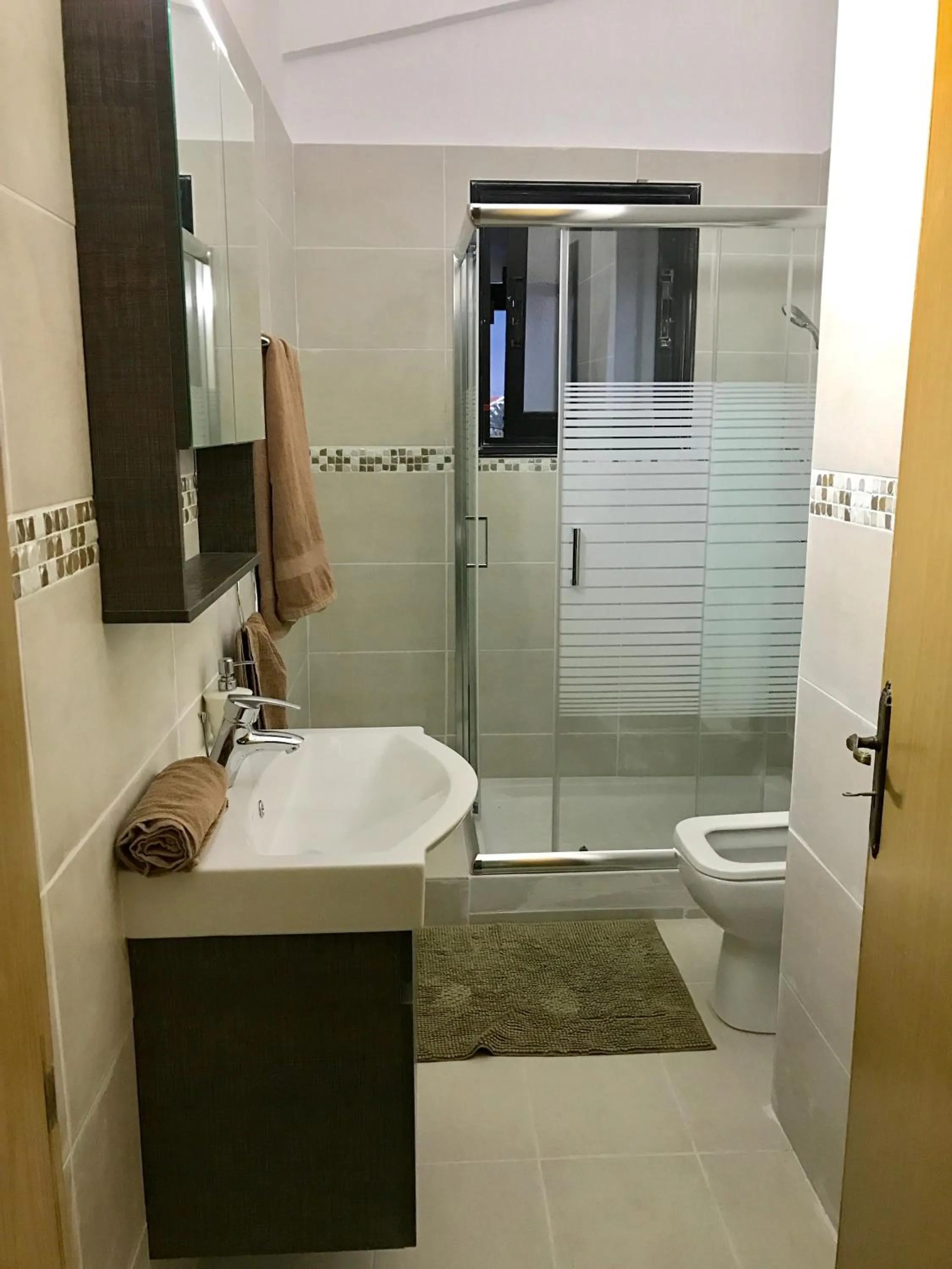 Bathroom in Angela Holiday Apartments