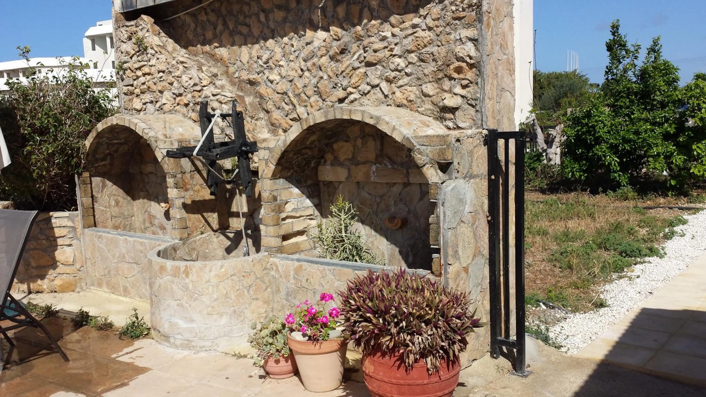 Decorative detail in Angela Holiday Apartments