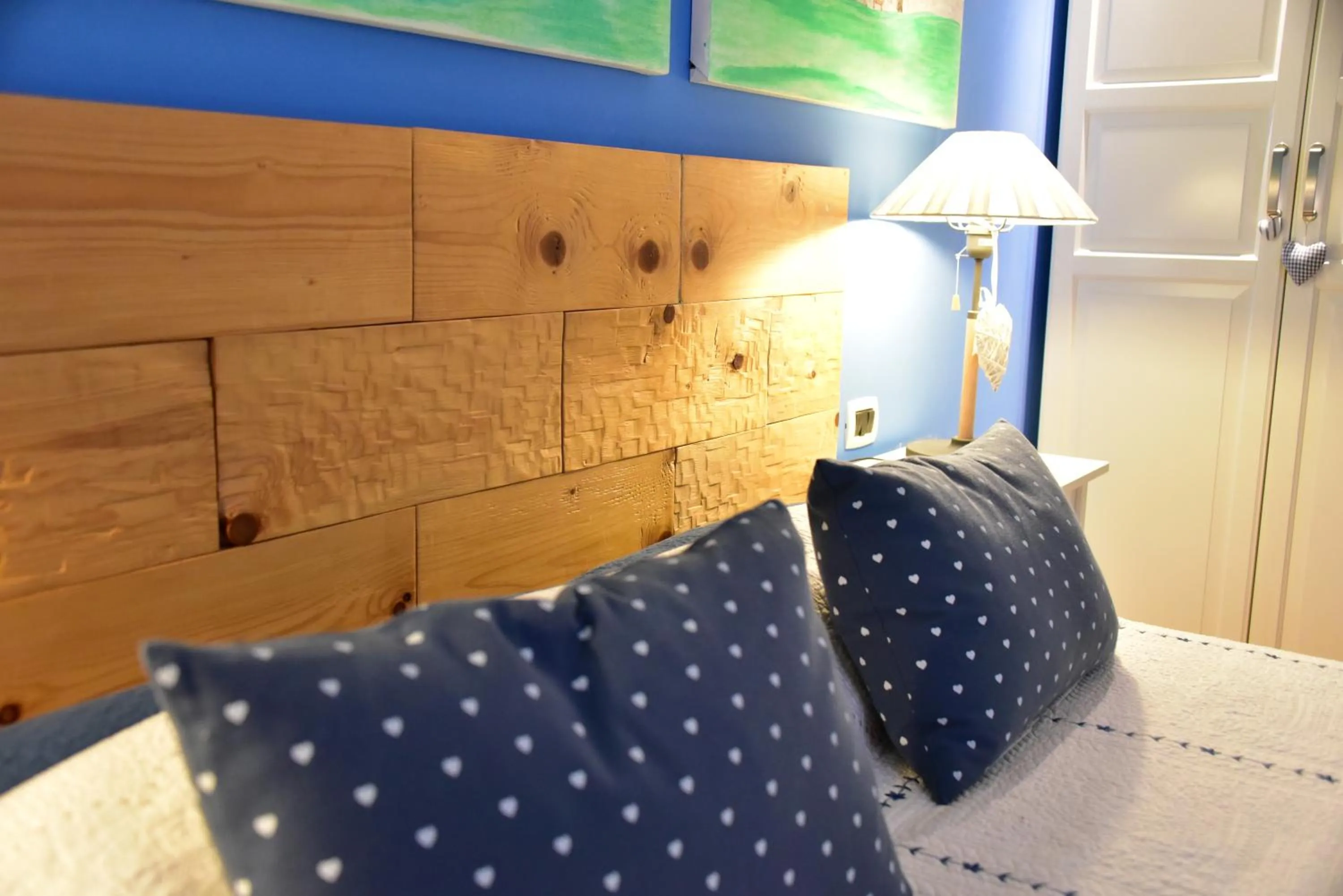 Decorative detail, Bed in Casa Martini