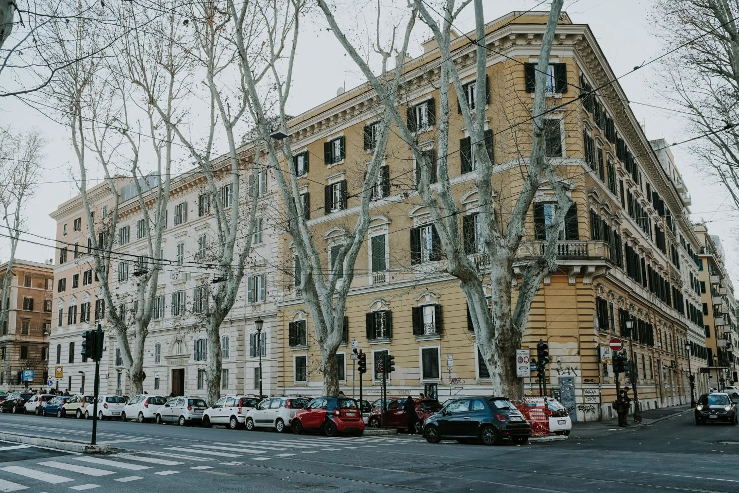 Facade/entrance in Casa Martini