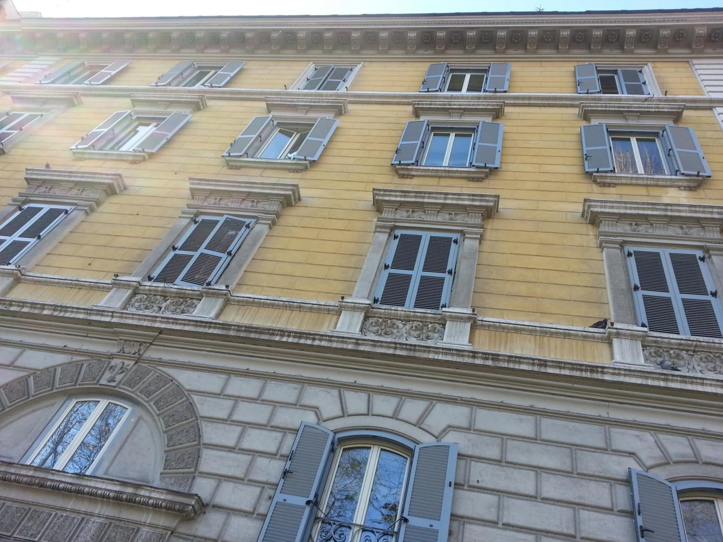 Facade/entrance in Casa Martini