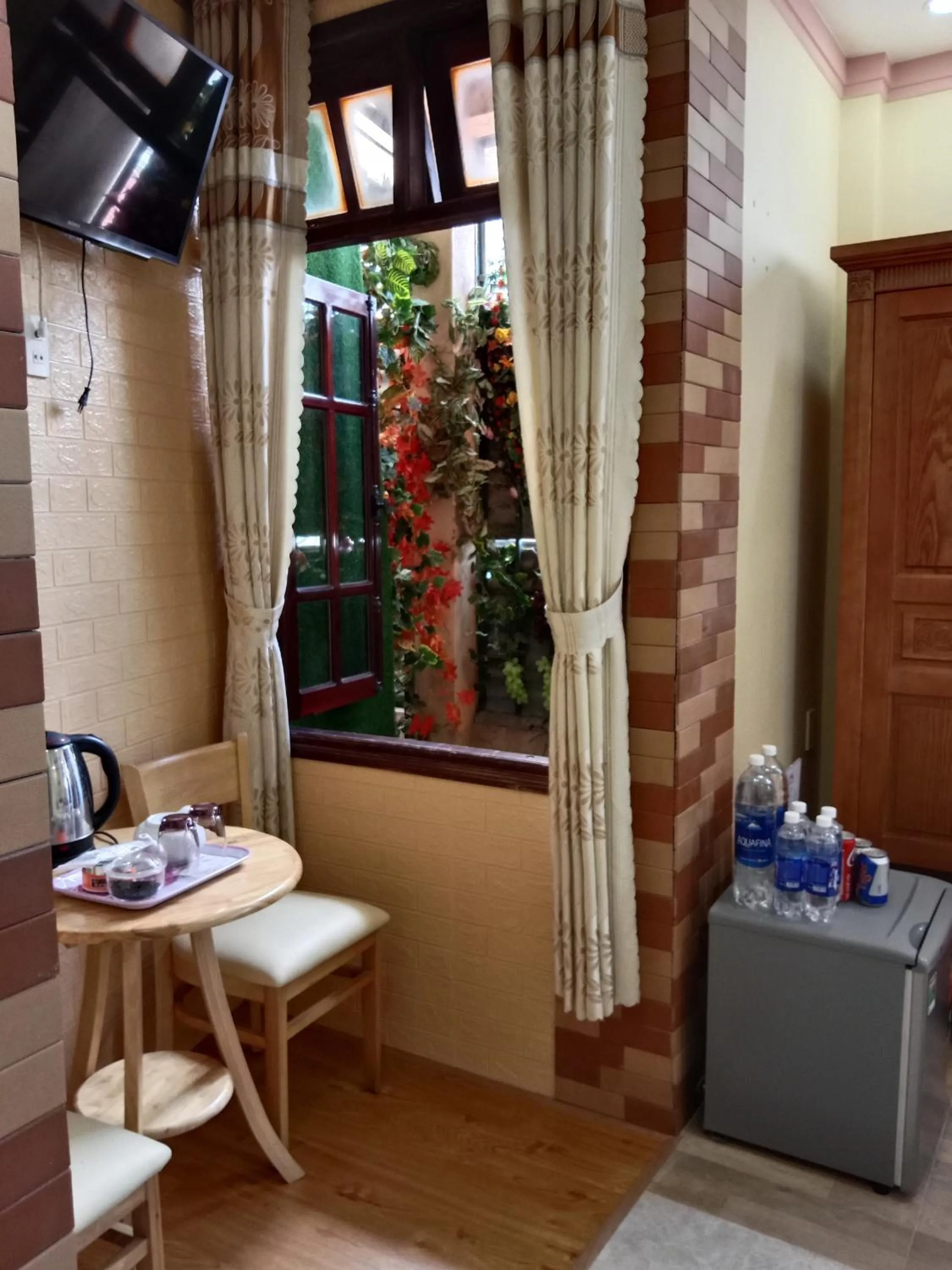 Bedroom in Nón Lá Guest House