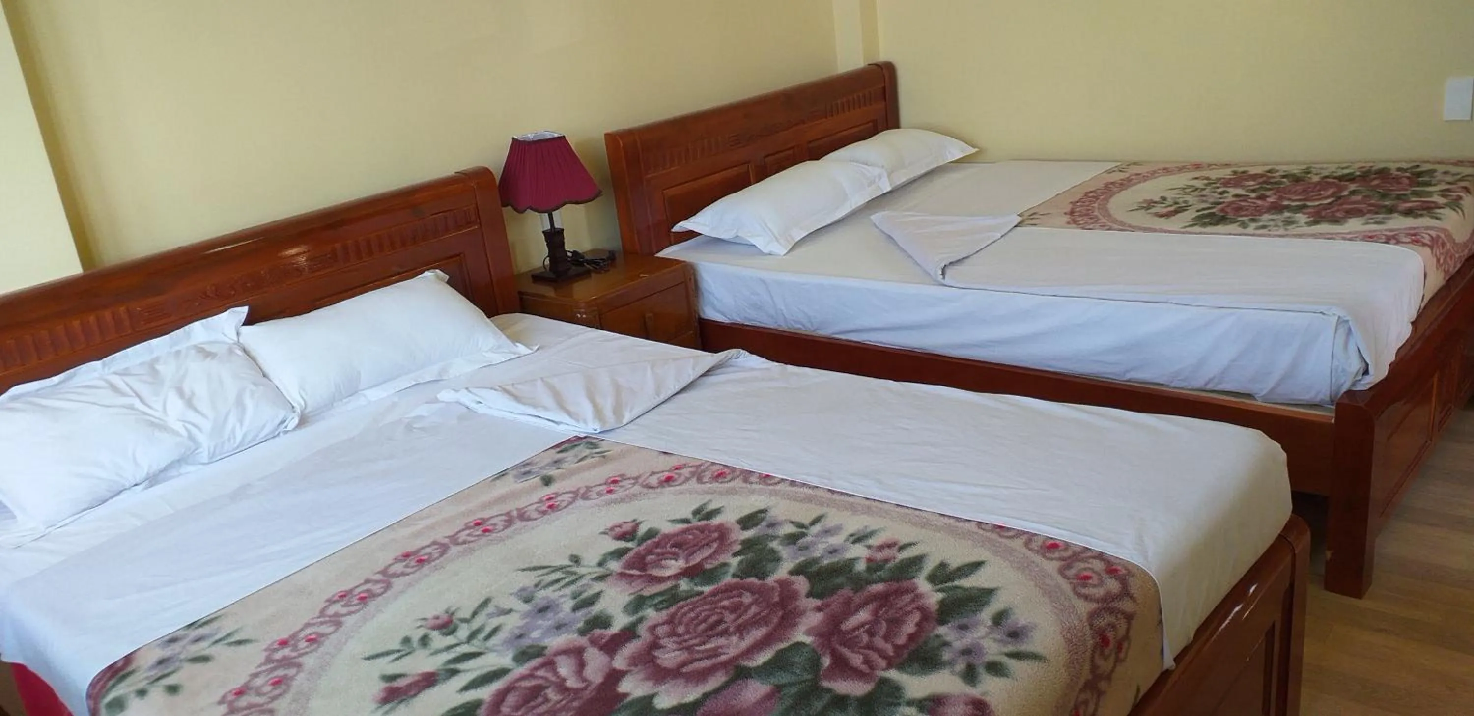 Bedroom, Bed in Nón Lá Guest House