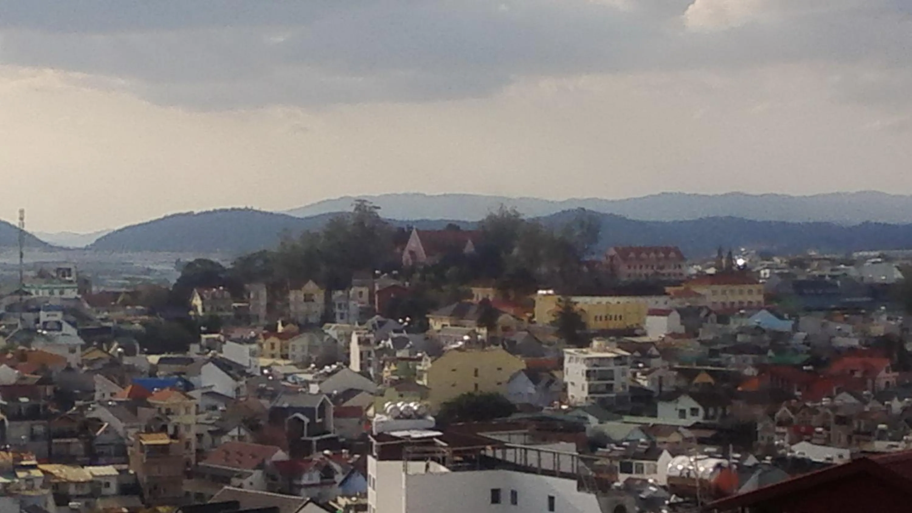Landmark view in Nón Lá Guest House