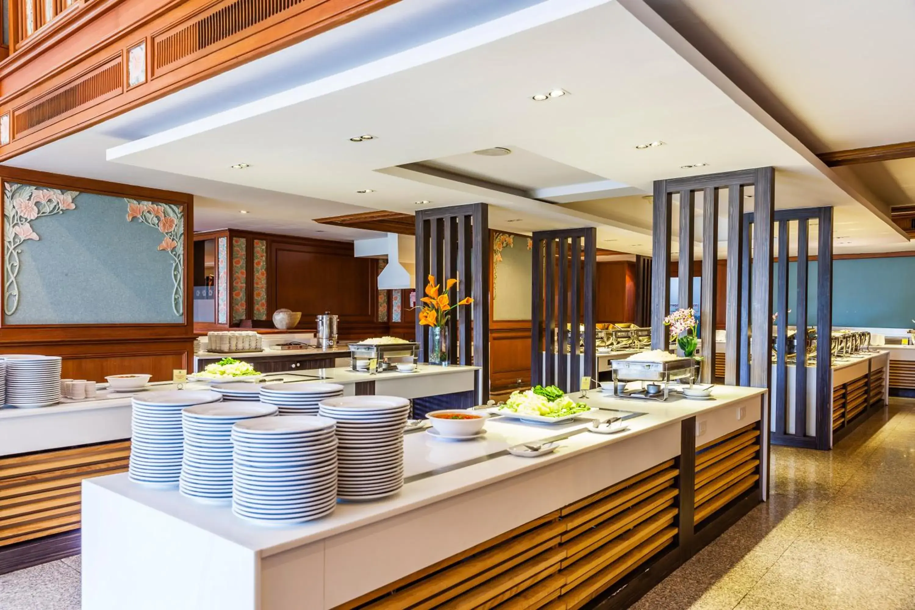 Restaurant/places to eat in Cholchan Pattaya Beach Resort - SHA Extra Plus Restaurant/places to eat in Cholchan Pattaya Beach Resort - SHA Extra Plus