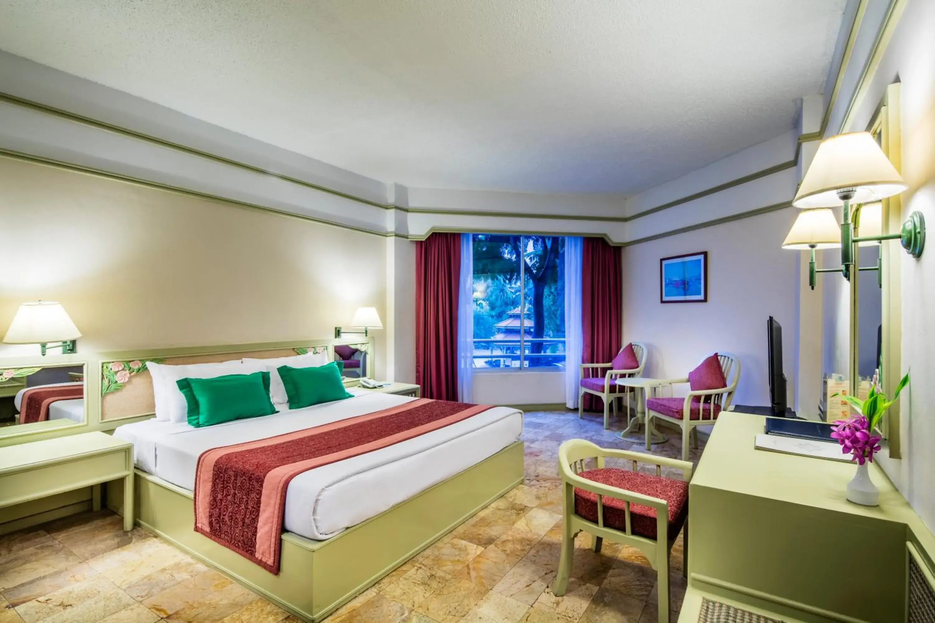 Studio with Ocean View in Cholchan Pattaya Beach Resort - SHA Extra Plus Studio with Ocean View in Cholchan Pattaya Beach Resort - SHA Extra Plus