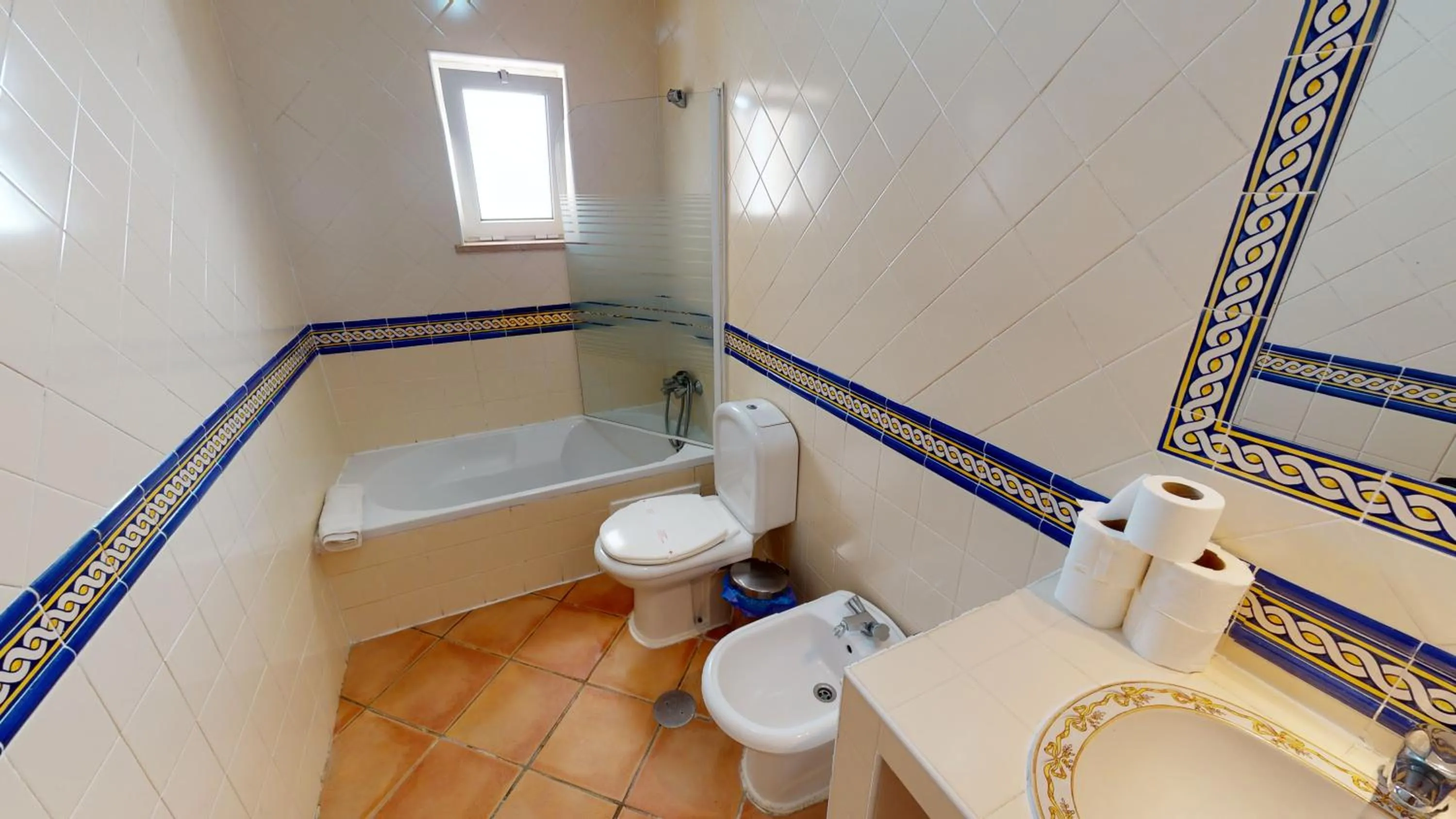Bathroom in Monte dos Avós Village - Pet Friendly