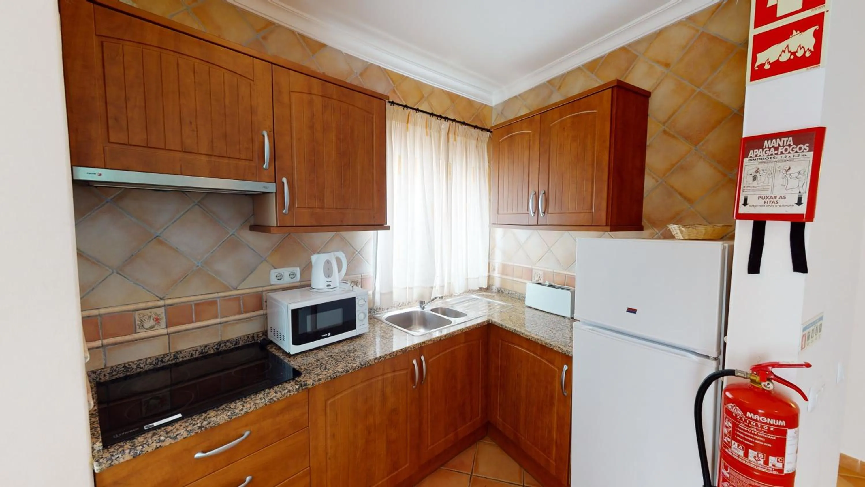Kitchen or kitchenette in Monte dos Avós Village - Pet Friendly