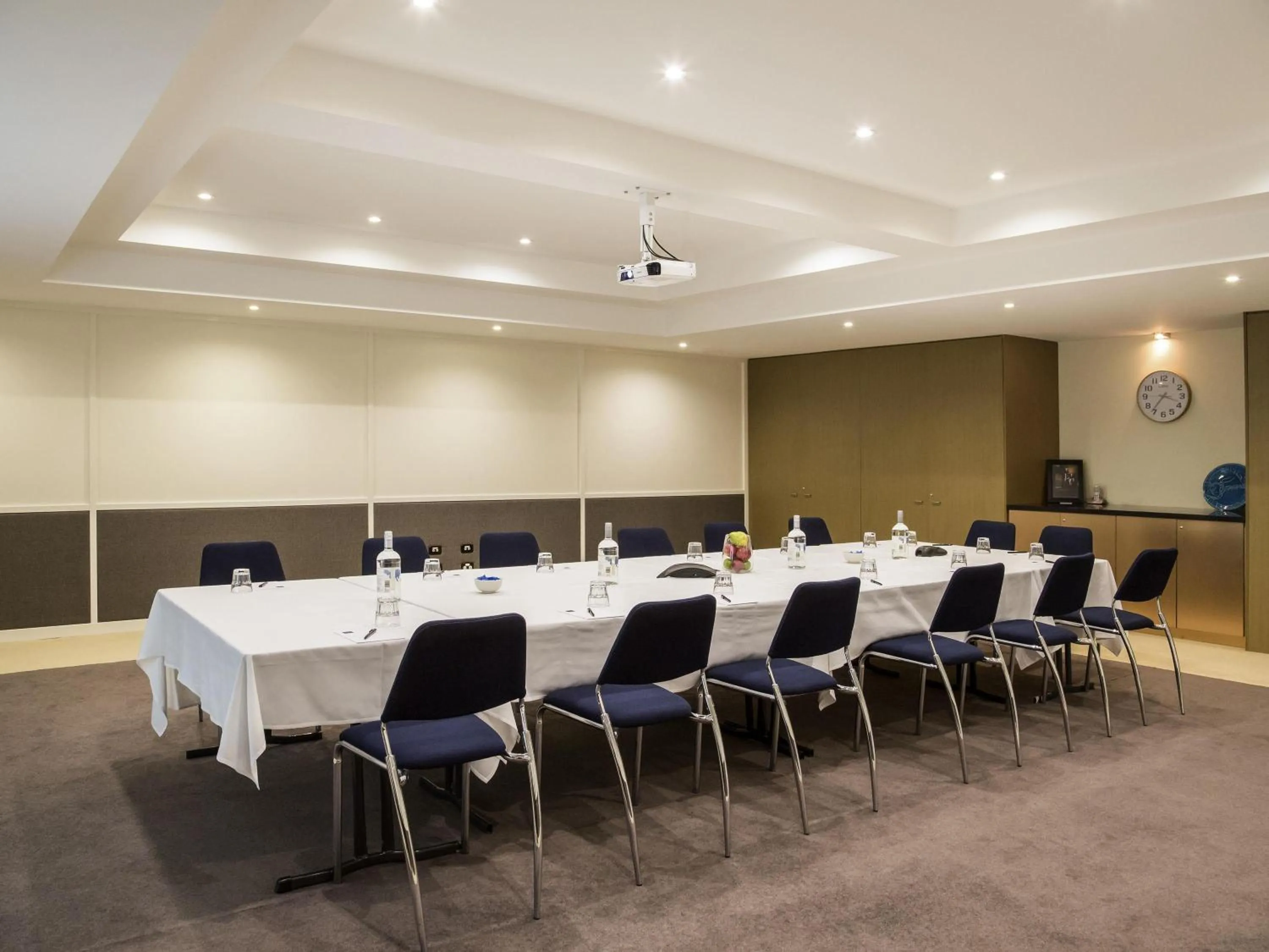Meeting/conference room in The Sebel Launceston