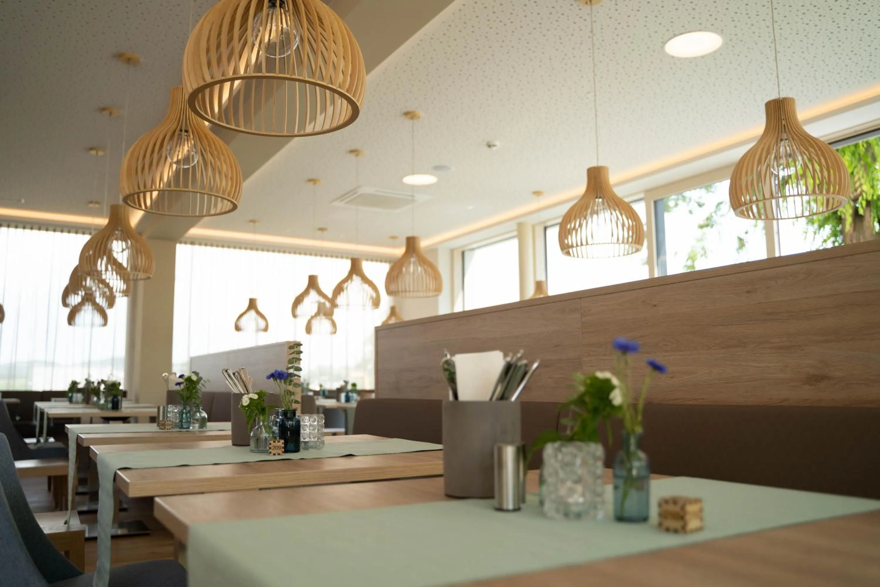 Restaurant/places to eat in Donau Lodge