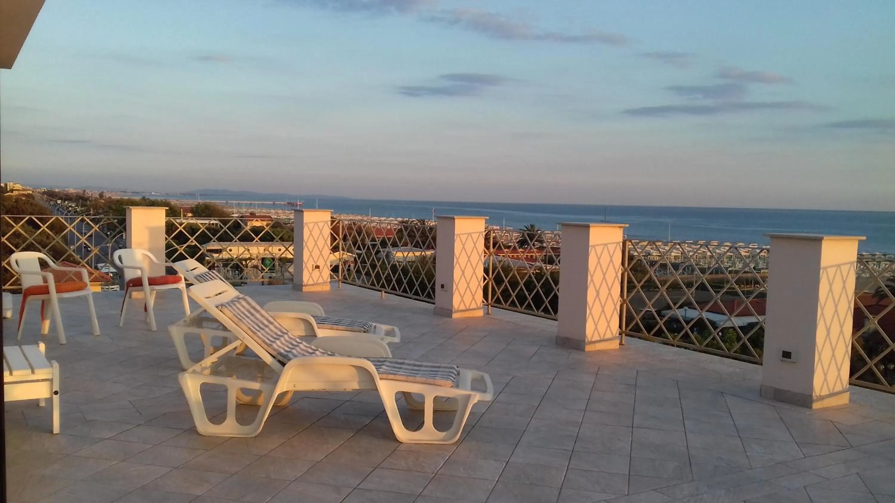 Balcony/Terrace in Hotel Bencista'