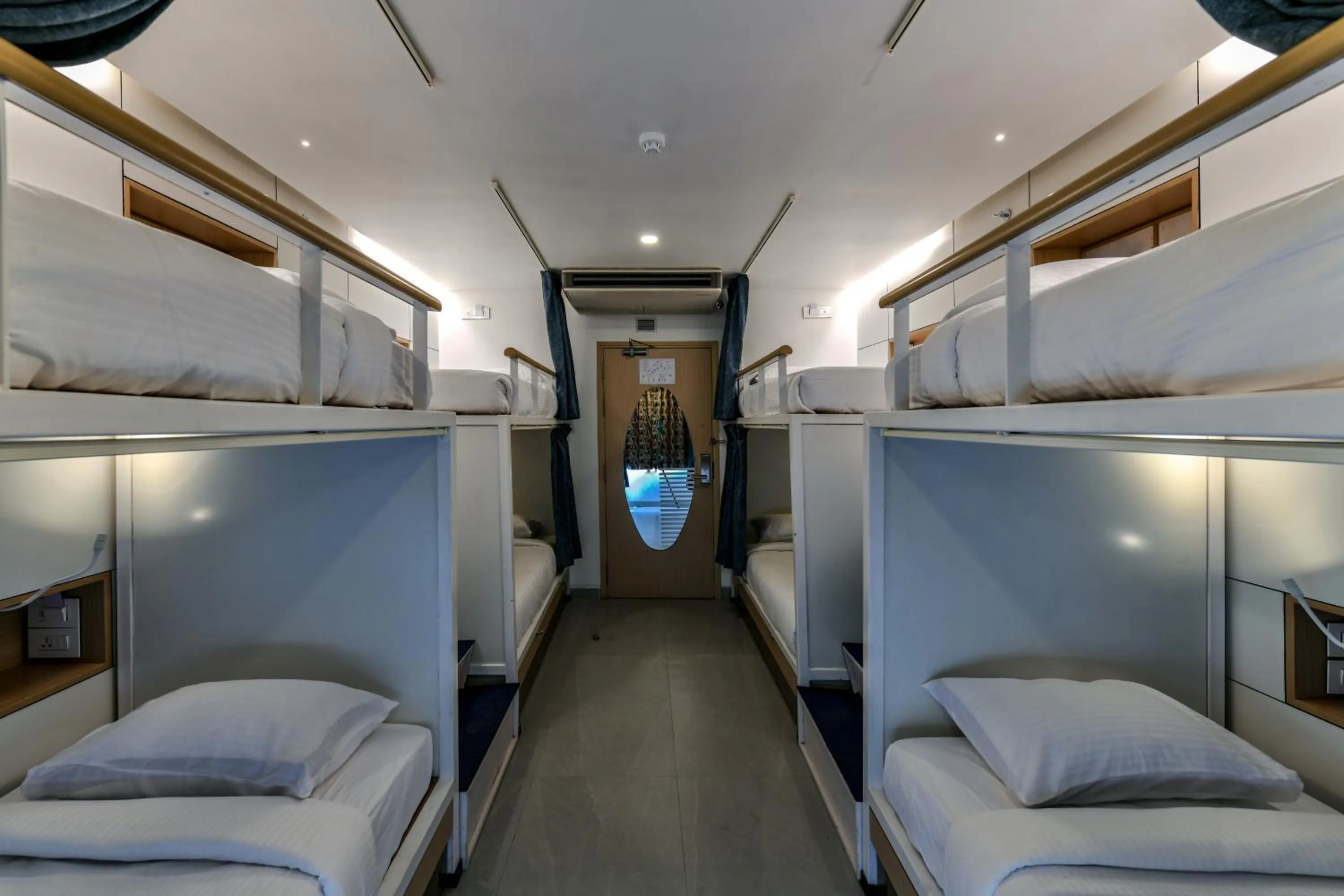 bunk bed, Bed in Indie Stays, BKC