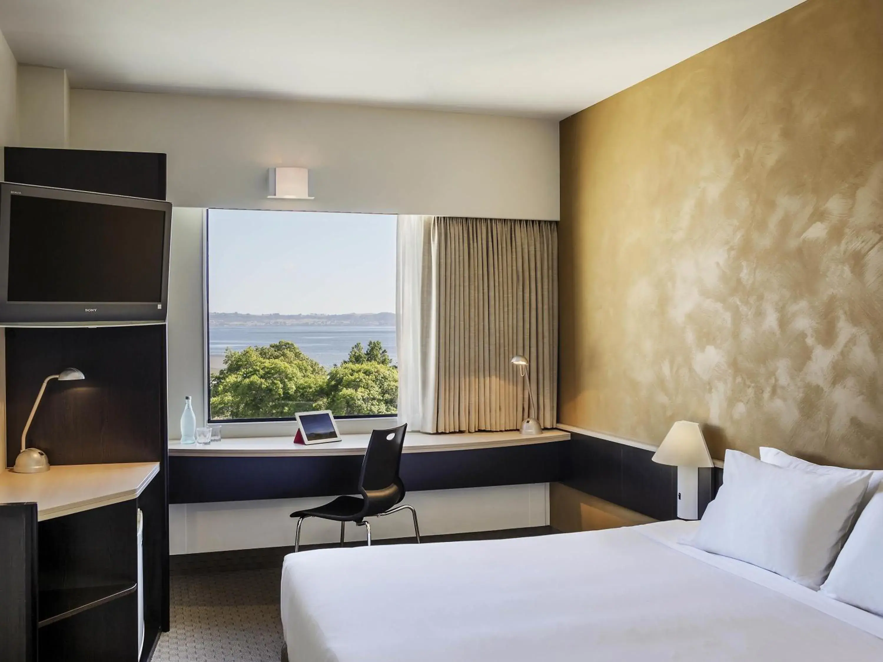 Bedroom, Bed in ibis Rotorua Bedroom, Bed in ibis Rotorua