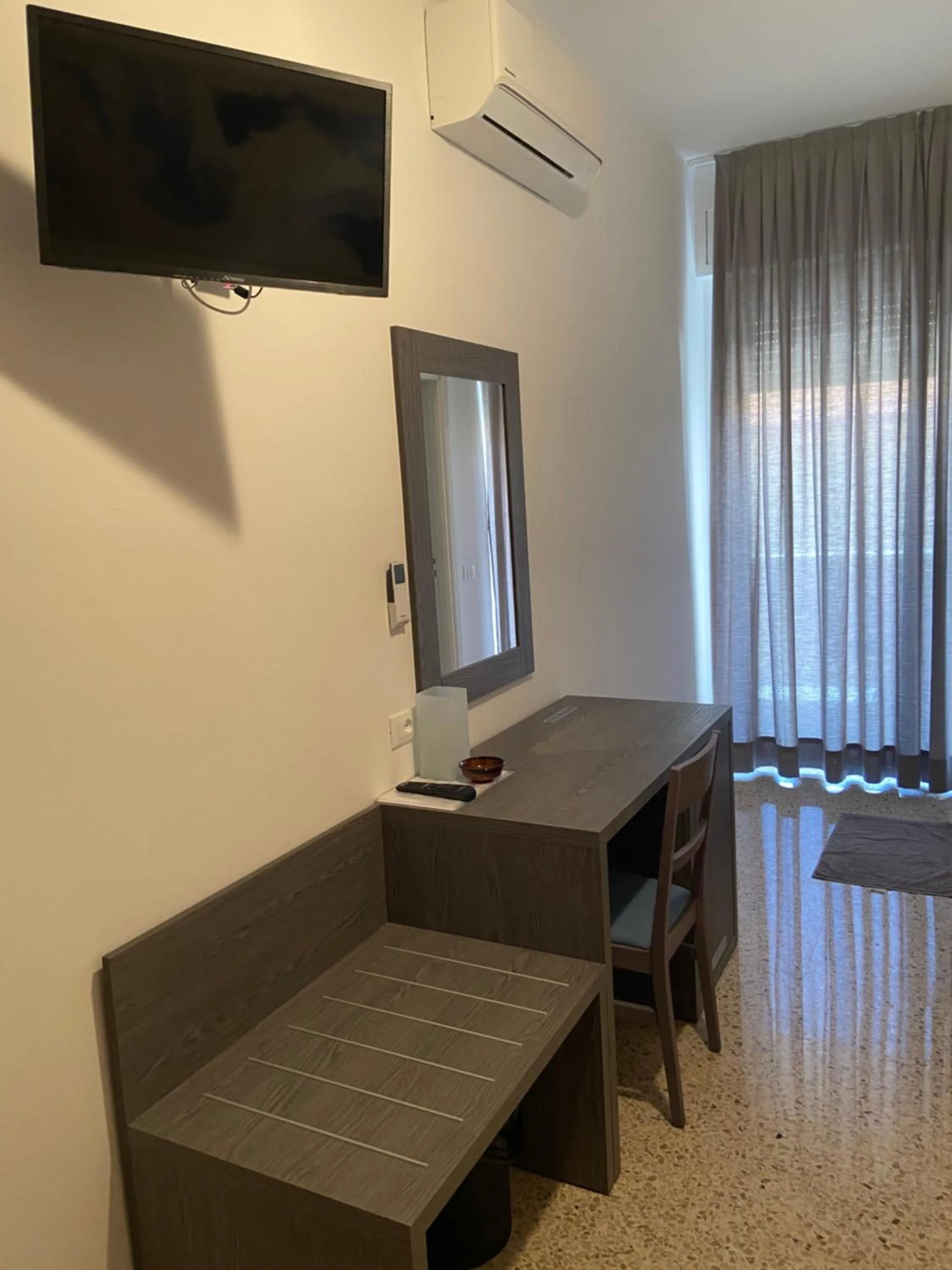 Bedroom in GFH - Hotel Spiaggia D'Oro