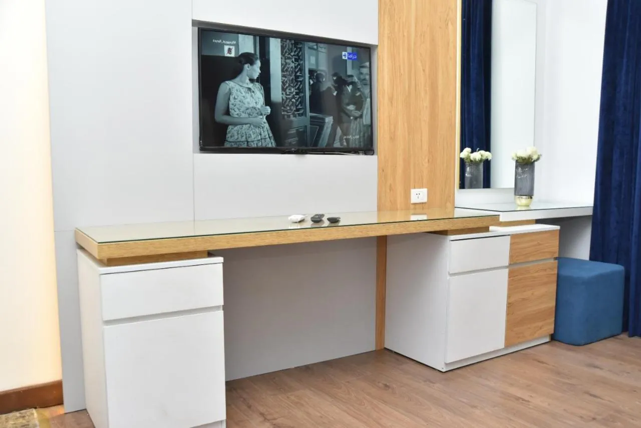 Loaloa Garden View Maadi Hostel