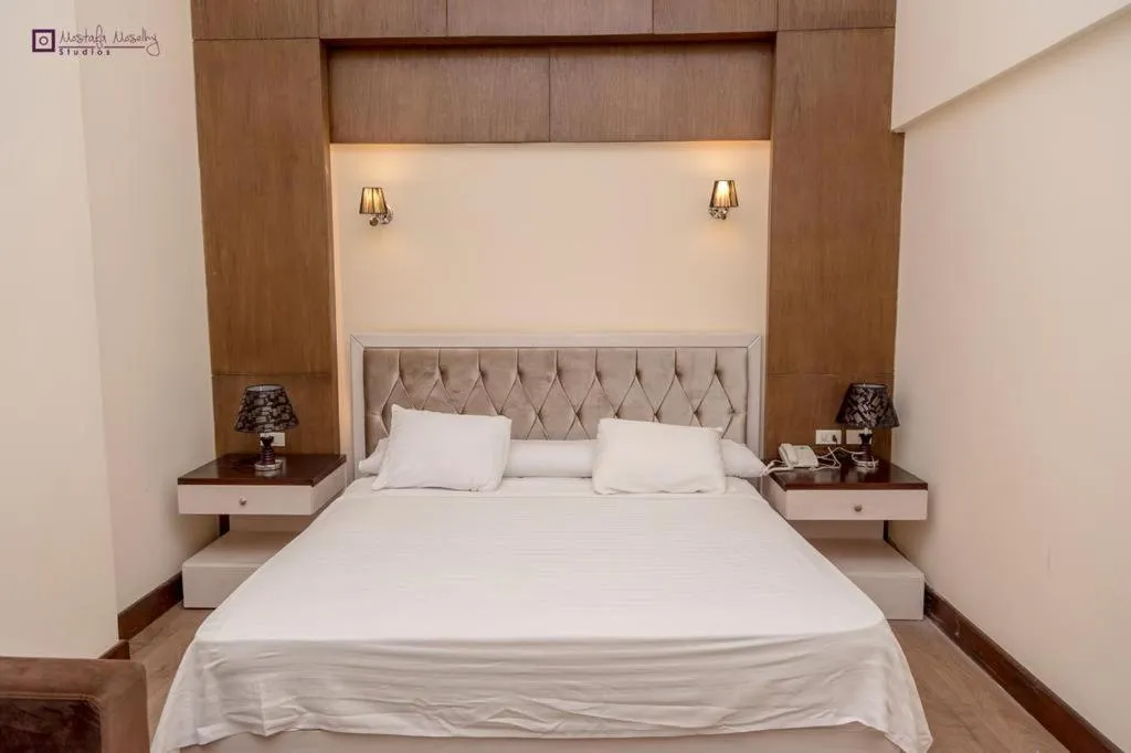 Superior Double Room - single occupancy in Ultra Loaloa Nile Maadi Hotel