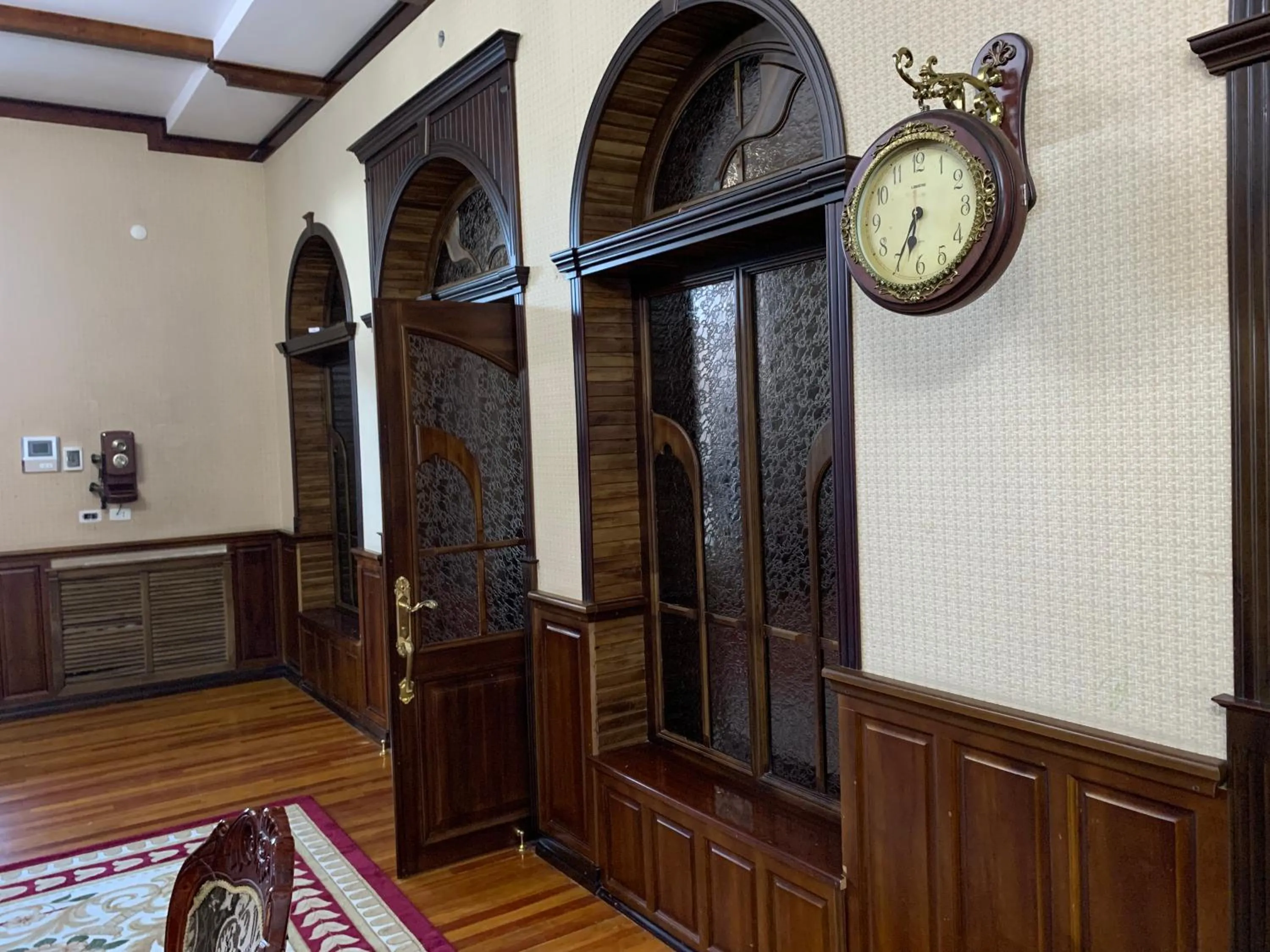 Communal lounge/ TV room in May weather Resort Family G House