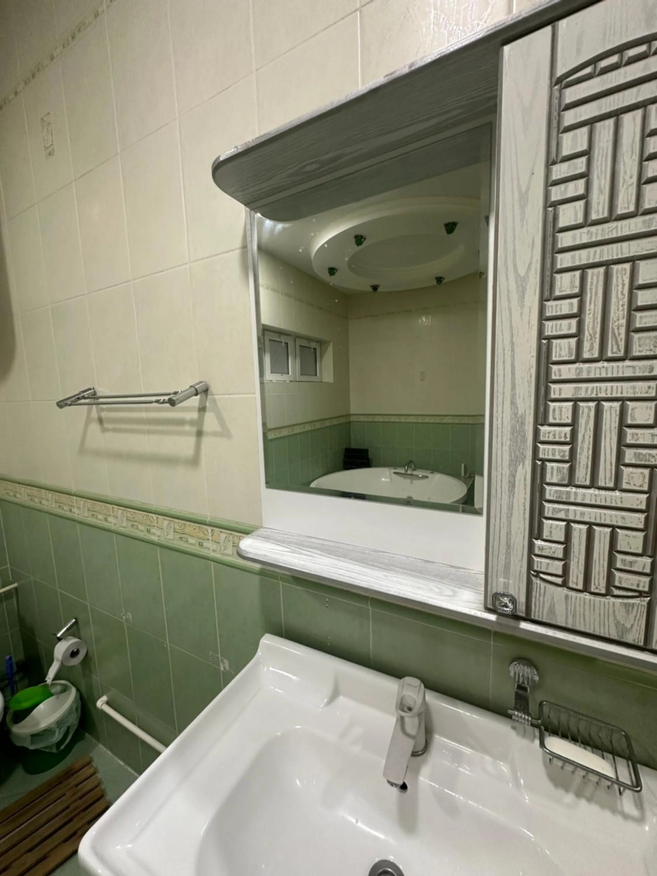 Toilet in May weather Resort Family G House