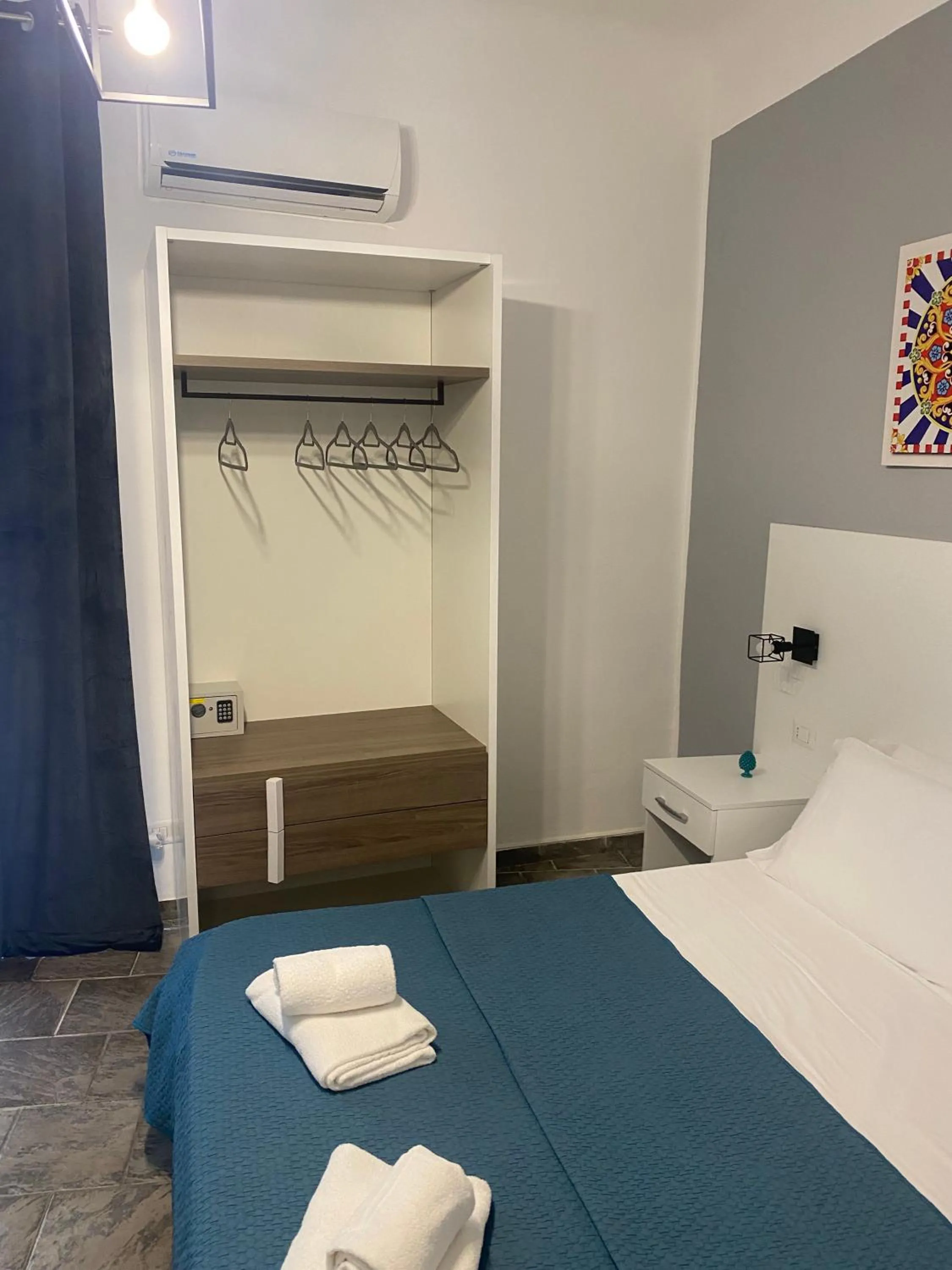 Double Room with Balcony - single occupancy in La Querencia
