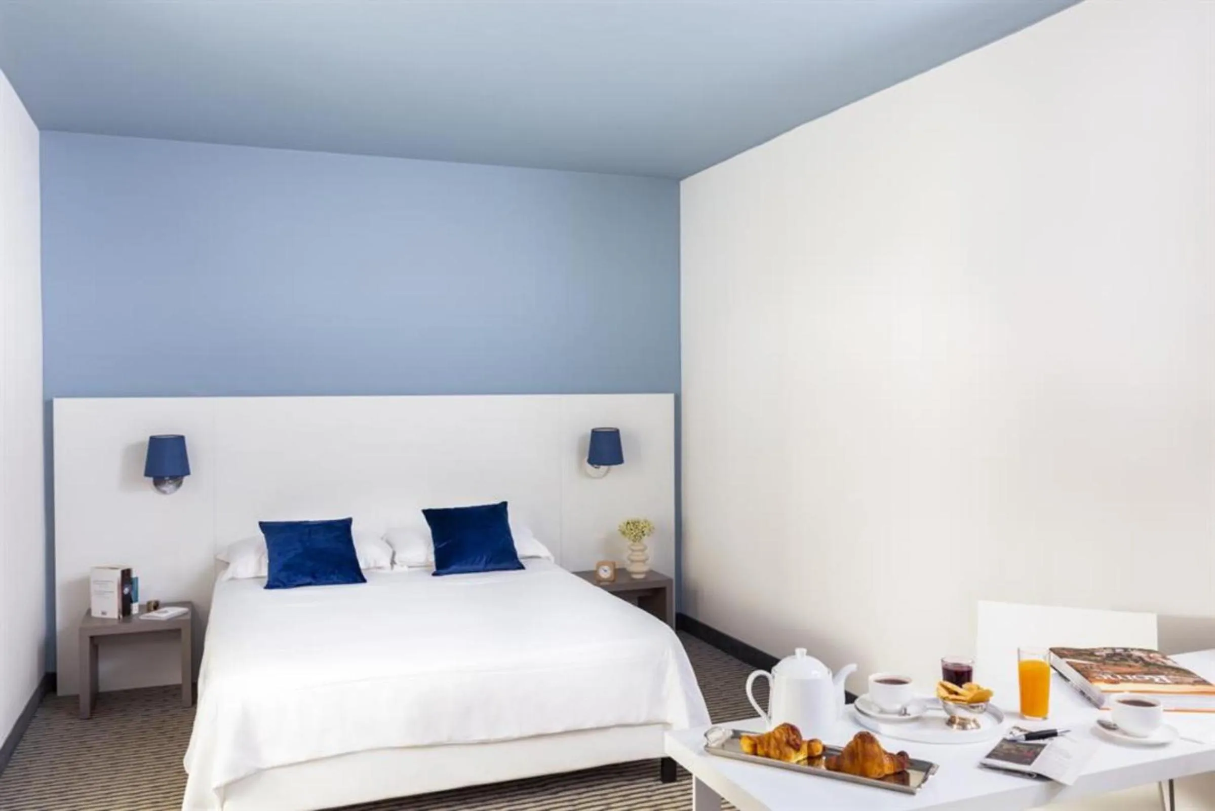 Bedroom, Bed in The Caesar Roma