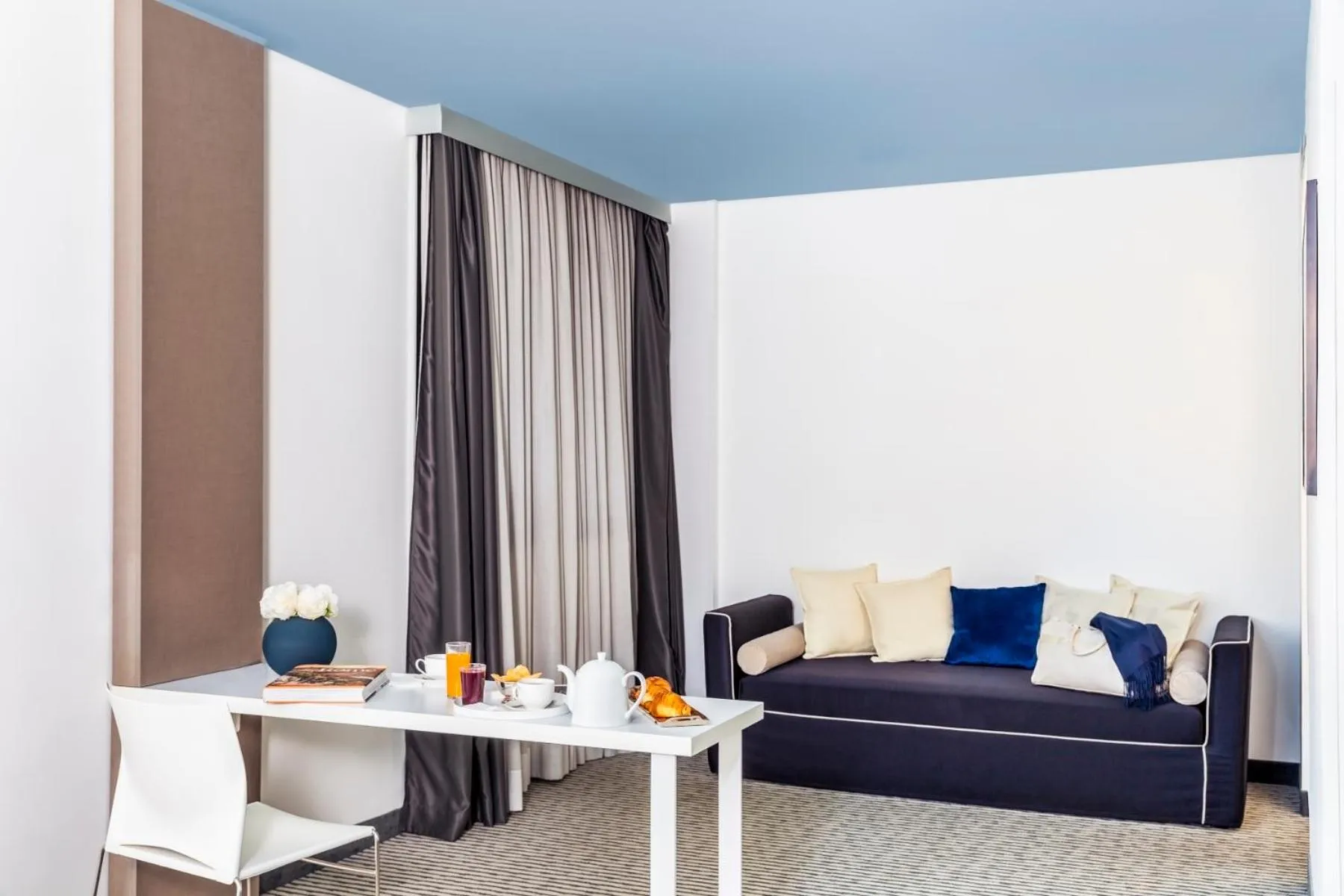 Bedroom in The Caesar Roma