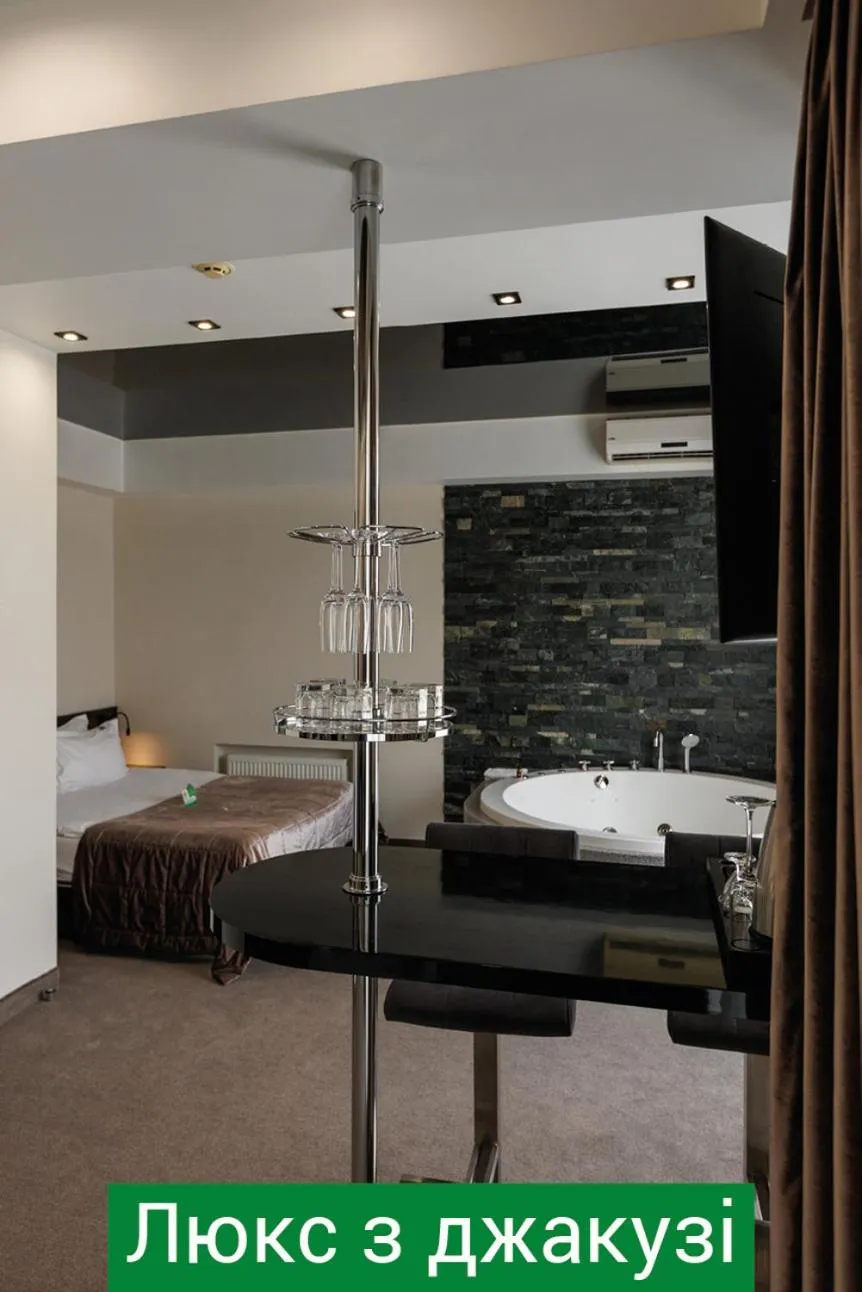 Bed in Hotel & Spa NEMO with dolphins