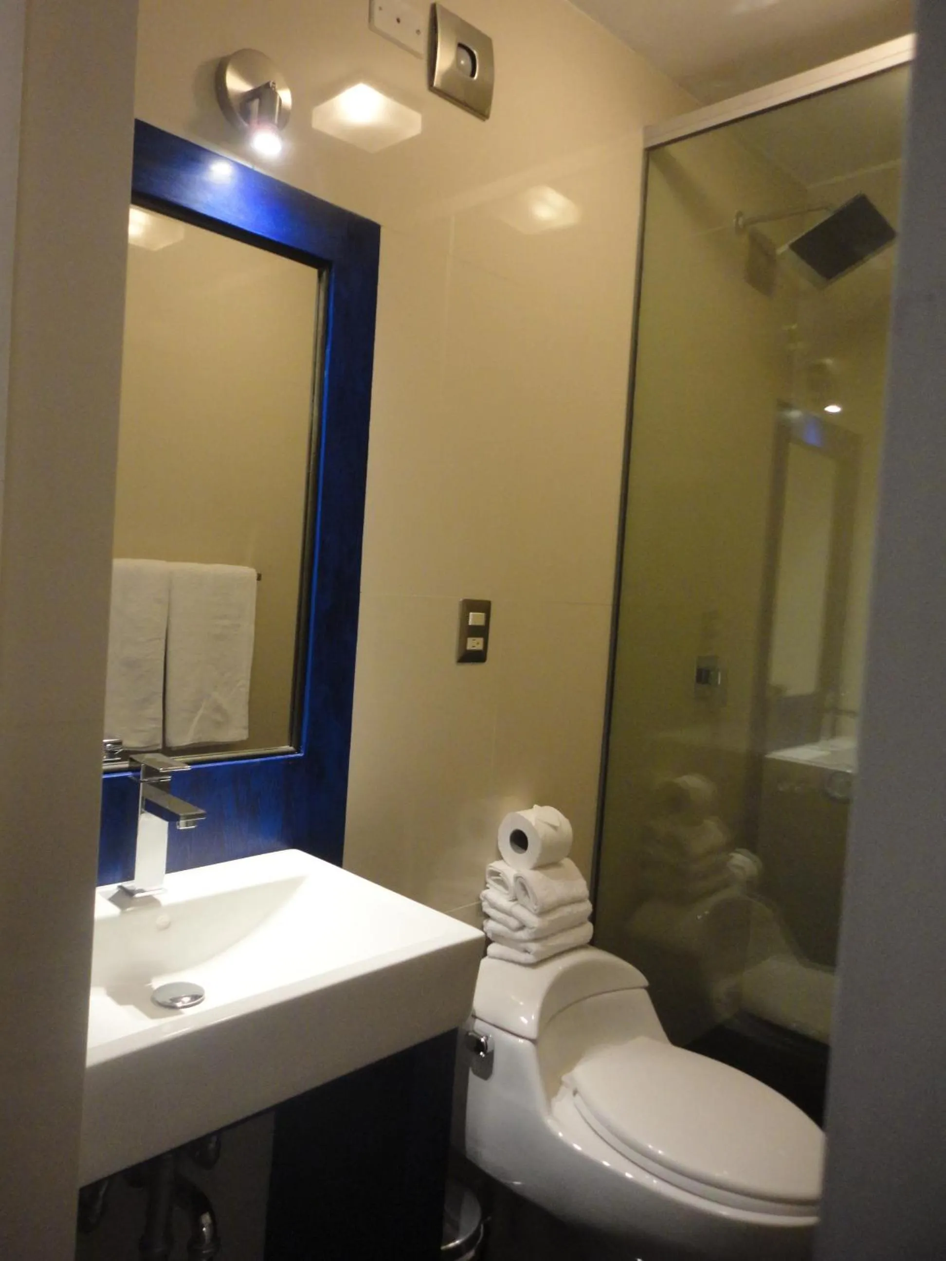 Bathroom in Wakapunku Boutique Hotel