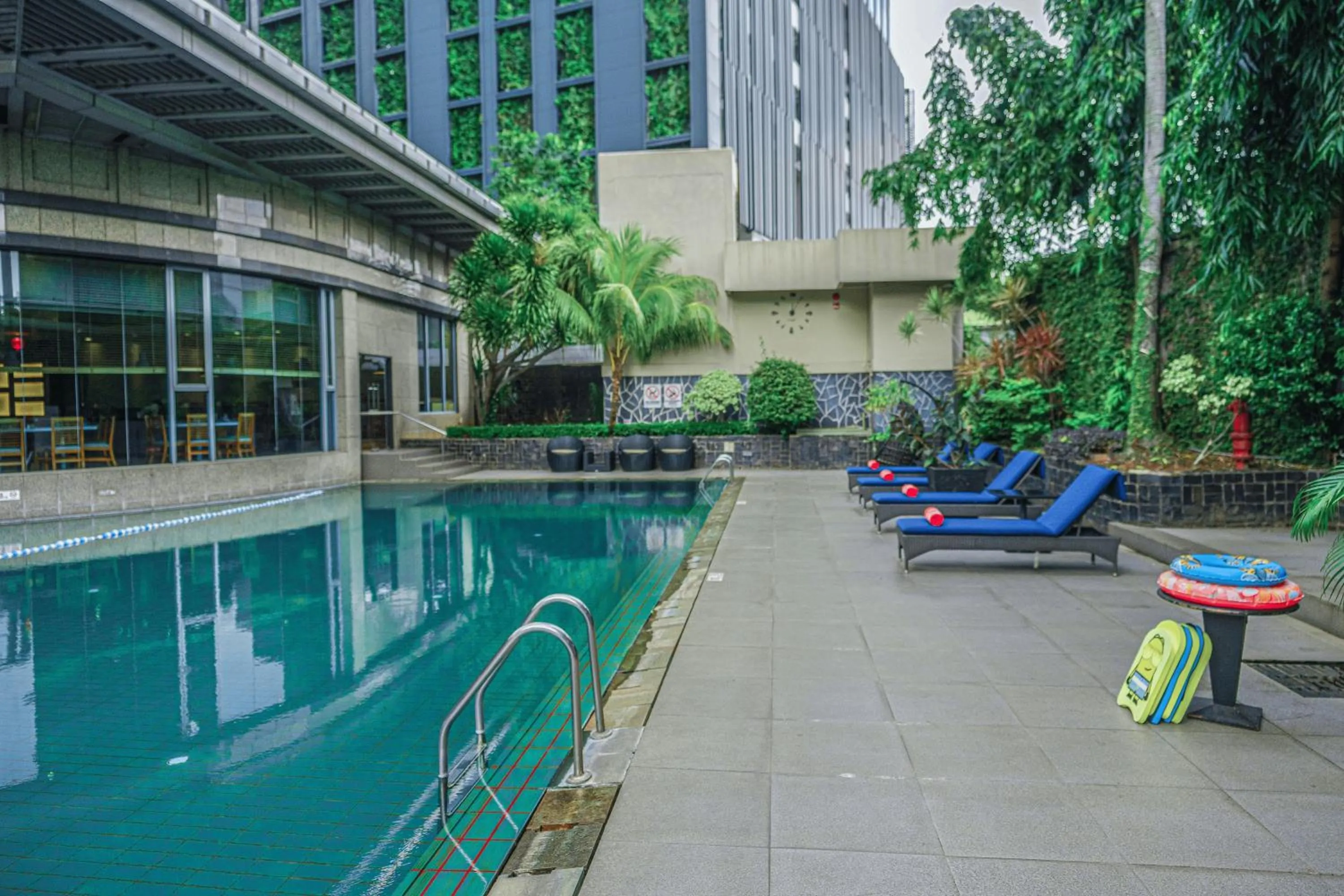 Hotel KIMAYA Slipi Jakarta By HARRIS