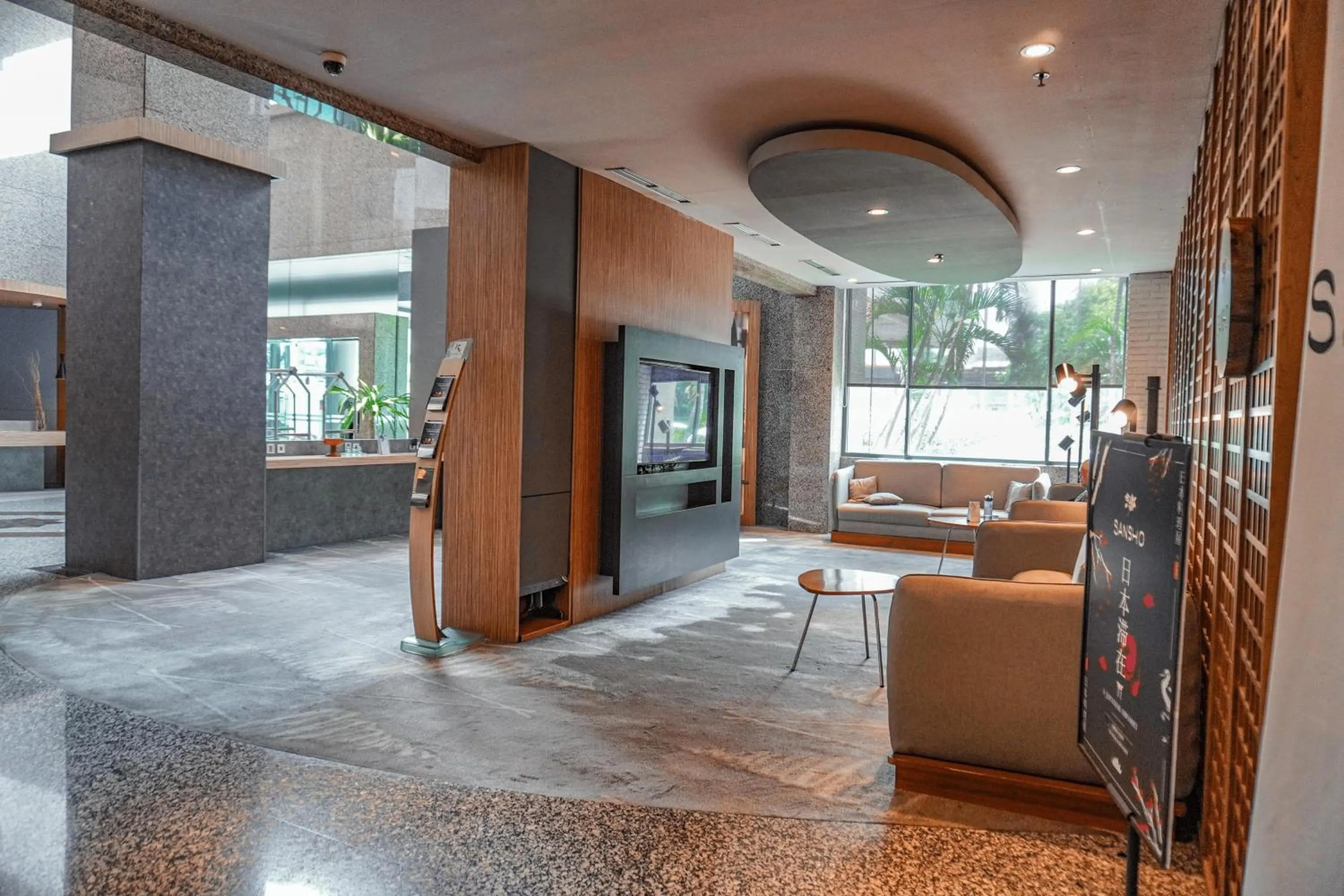 Hotel KIMAYA Slipi Jakarta By HARRIS