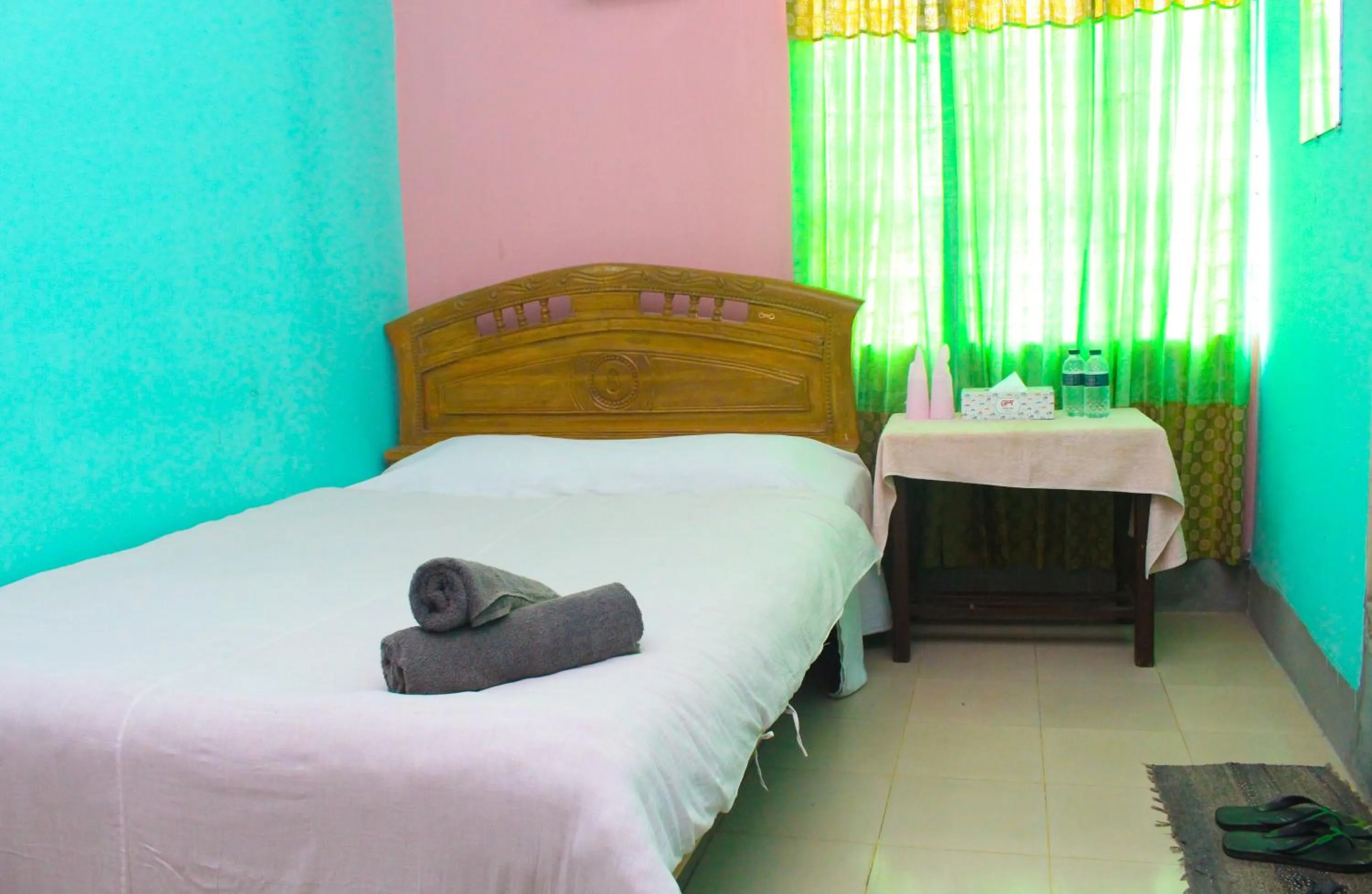 Bed in Hotel As Shams International