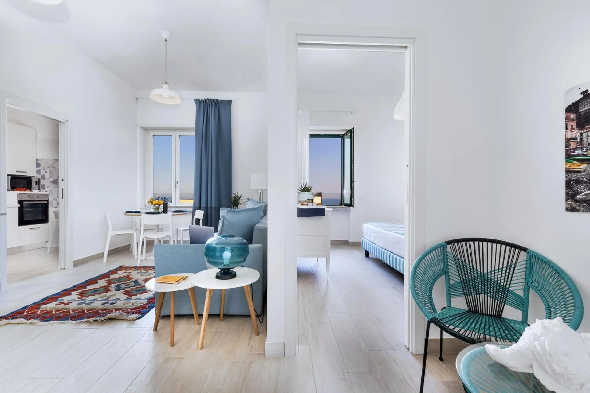 Living room, Bed in Amore Rentals - Appartamento Tramontano