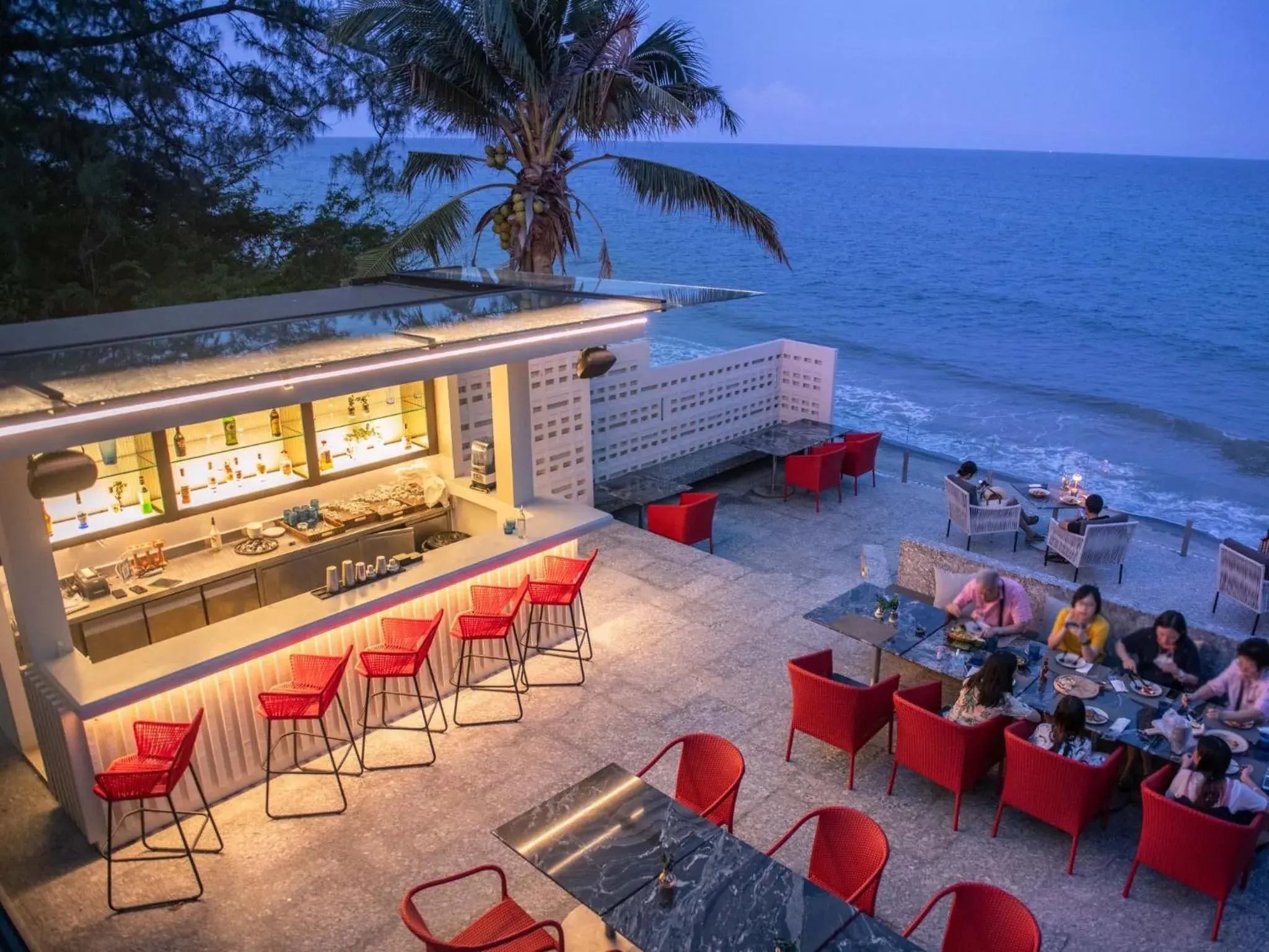 Lounge or bar in RELO' The Urban Escape - Huahin Lounge or bar in RELO' The Urban Escape - Huahin