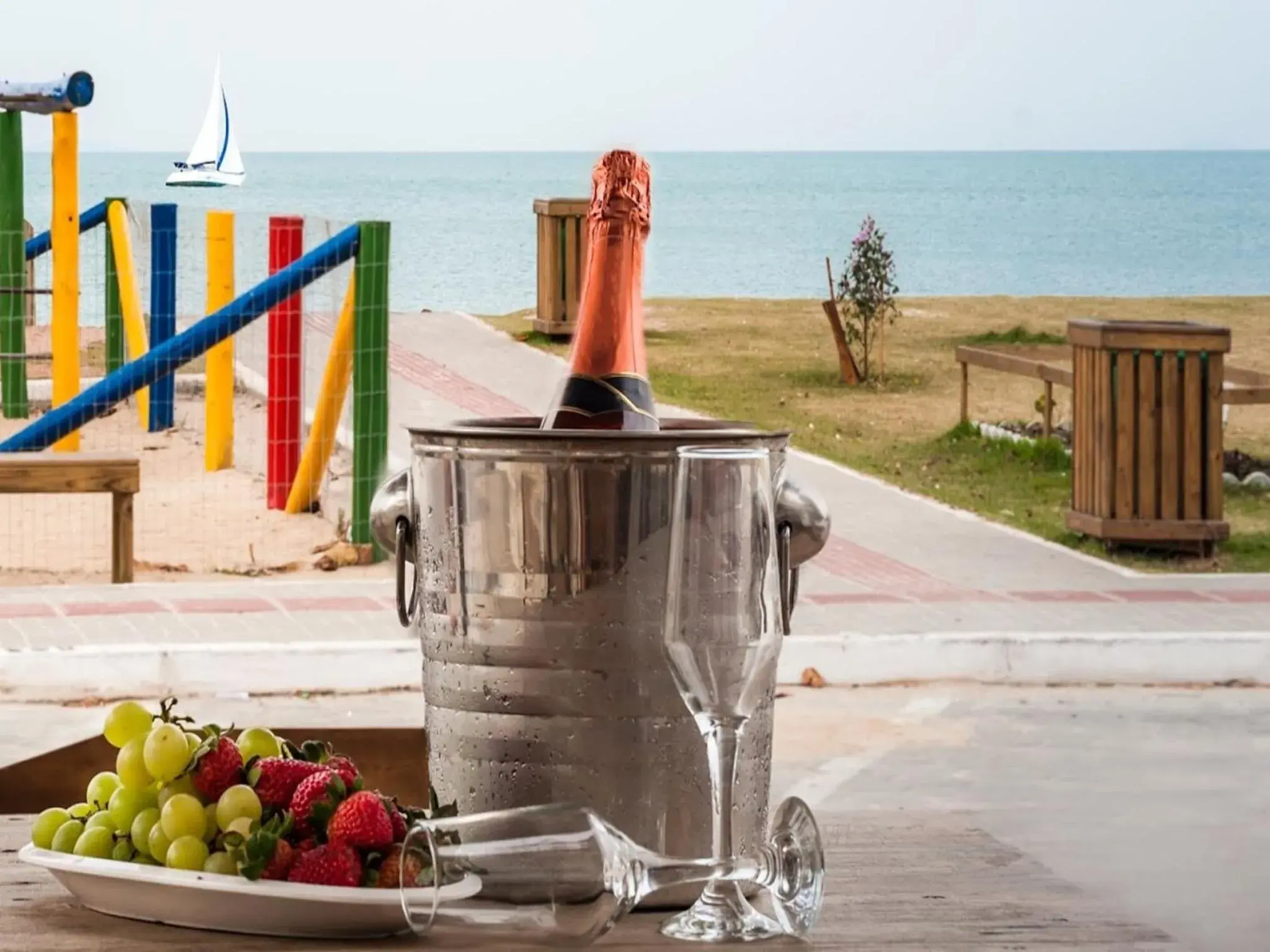 Food and drinks in Hotel Monteiro Canasvieiras Food and drinks in Hotel Monteiro Canasvieiras