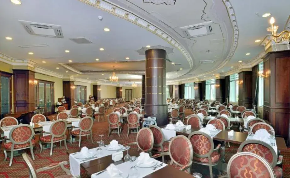 Restaurant/places to eat in The Sign Kocaeli Thermal Spa Hotel &Convention Center Restaurant/places to eat in The Sign Kocaeli Thermal Spa Hotel &Convention Center