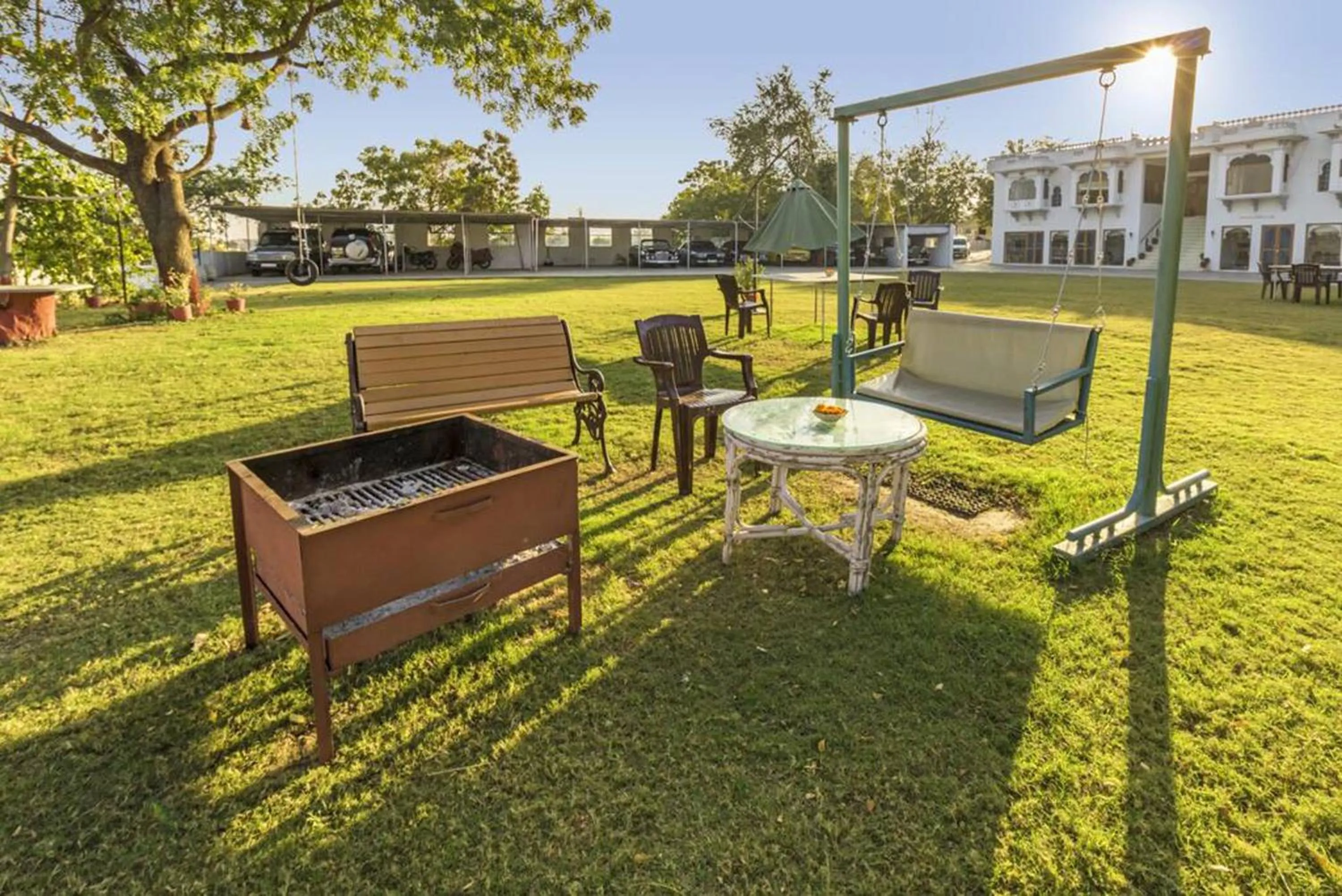 Devendragarh Palace - Luxury Paying Guest House