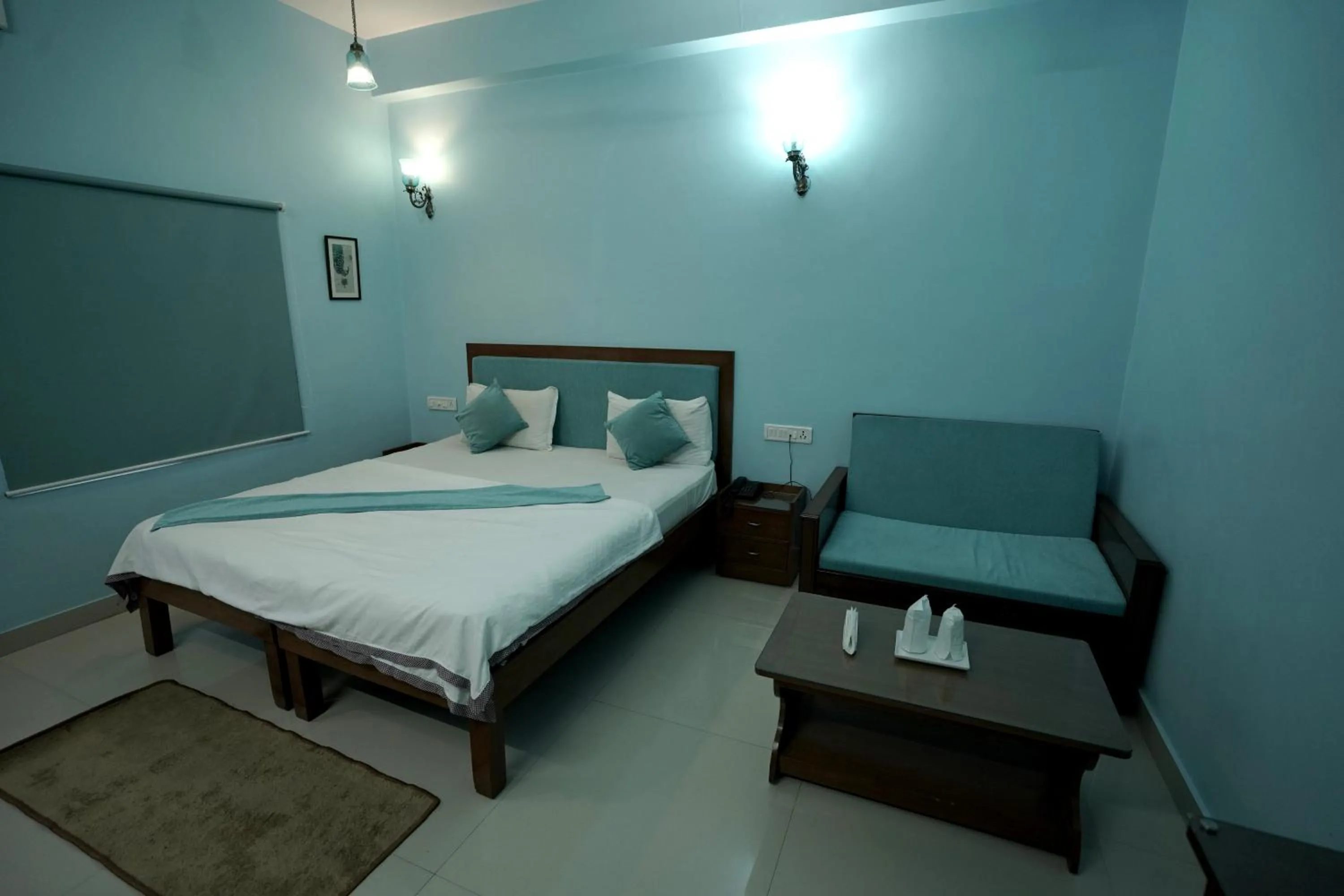 Bedroom, Bed in Devendragarh Palace - Luxury Paying Guest House