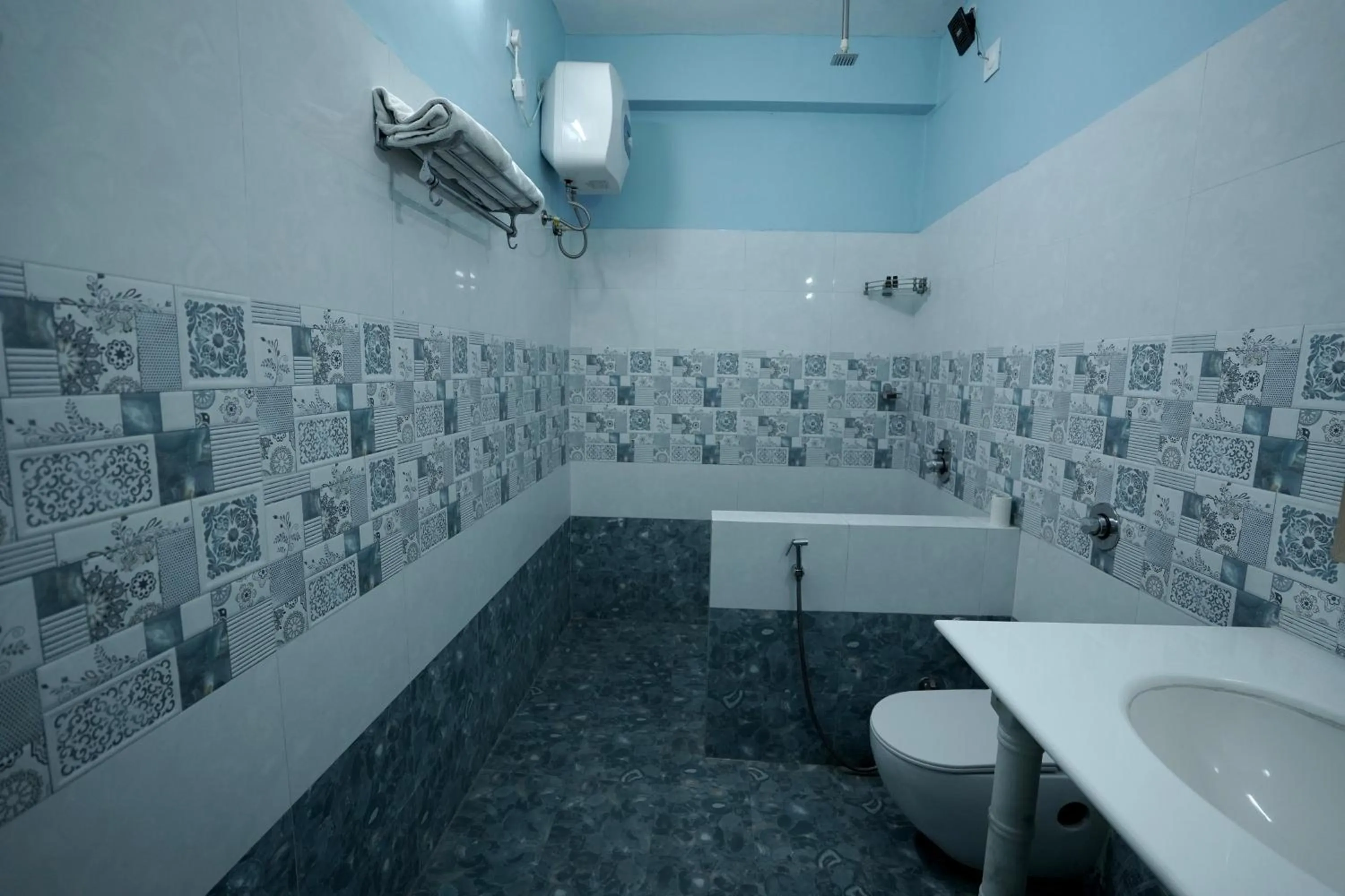 Bathroom in Devendragarh Palace - Luxury Paying Guest House