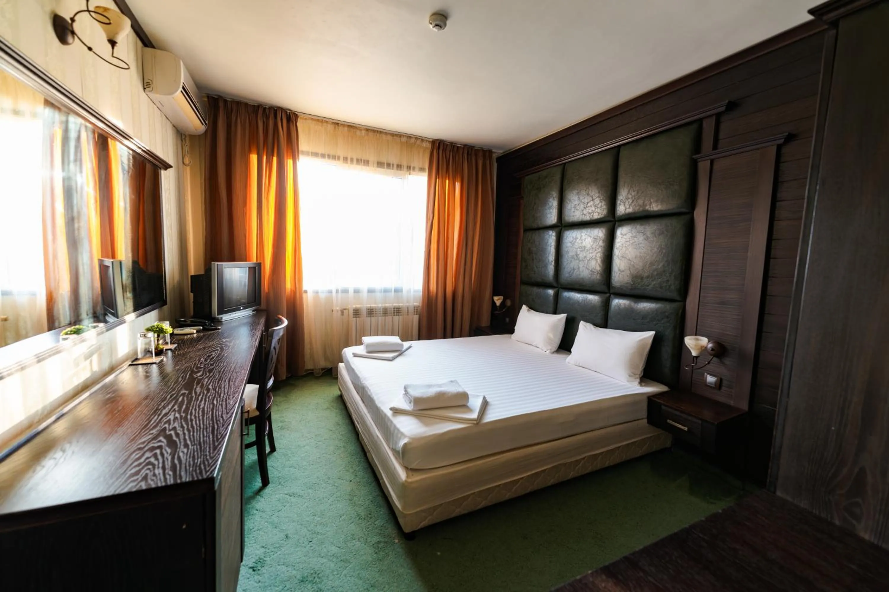 One-Bedroom Apartment in Hotel Villa Ofir