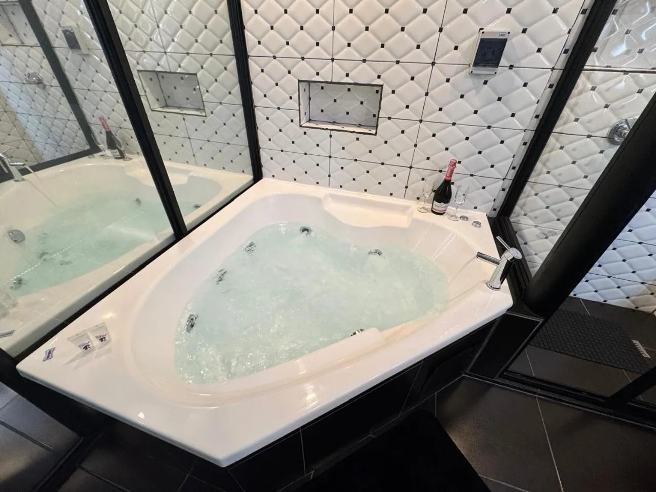 Hot Tub in Residencial Don Santiago