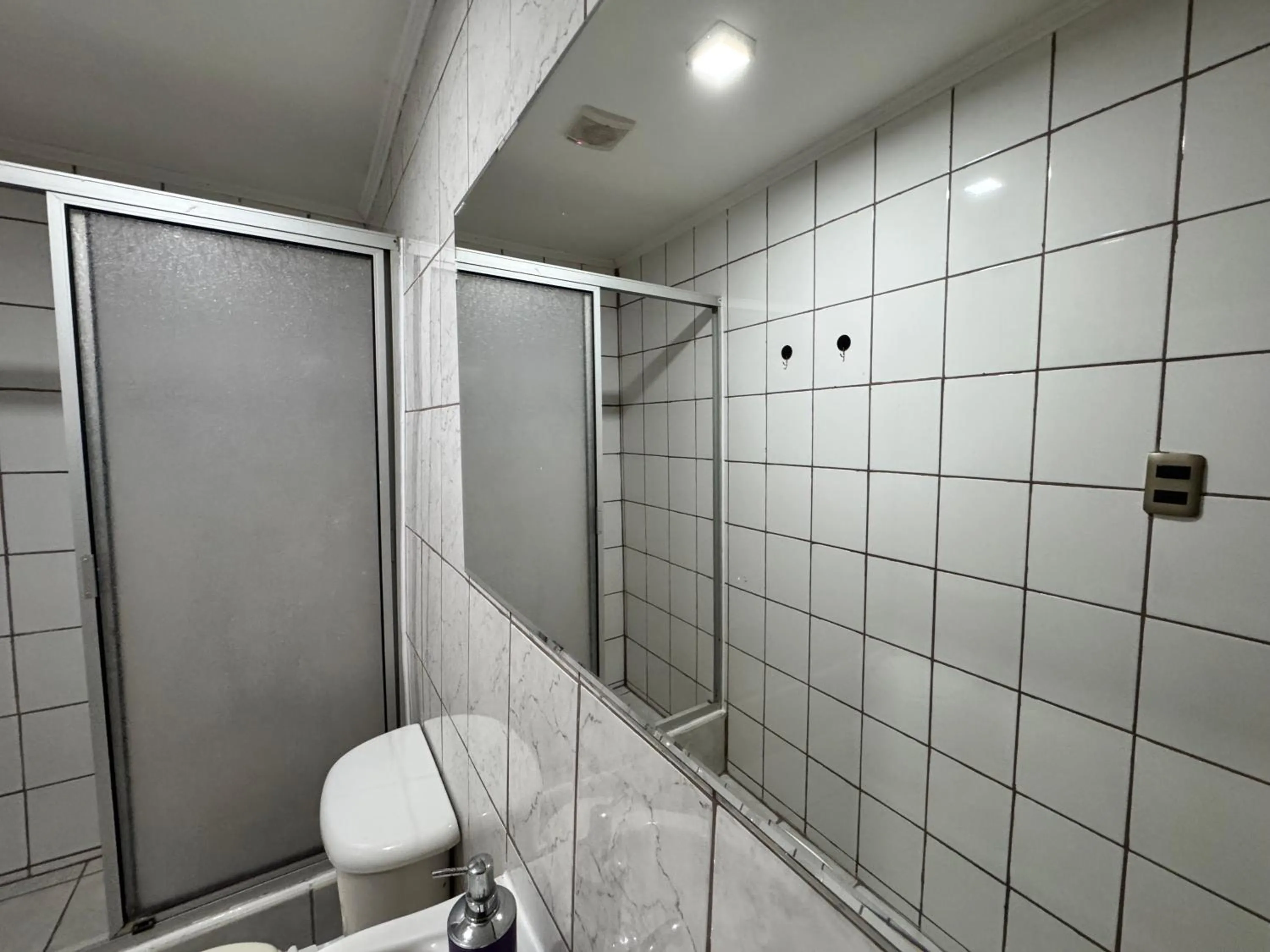 Shower in Residencial Don Santiago