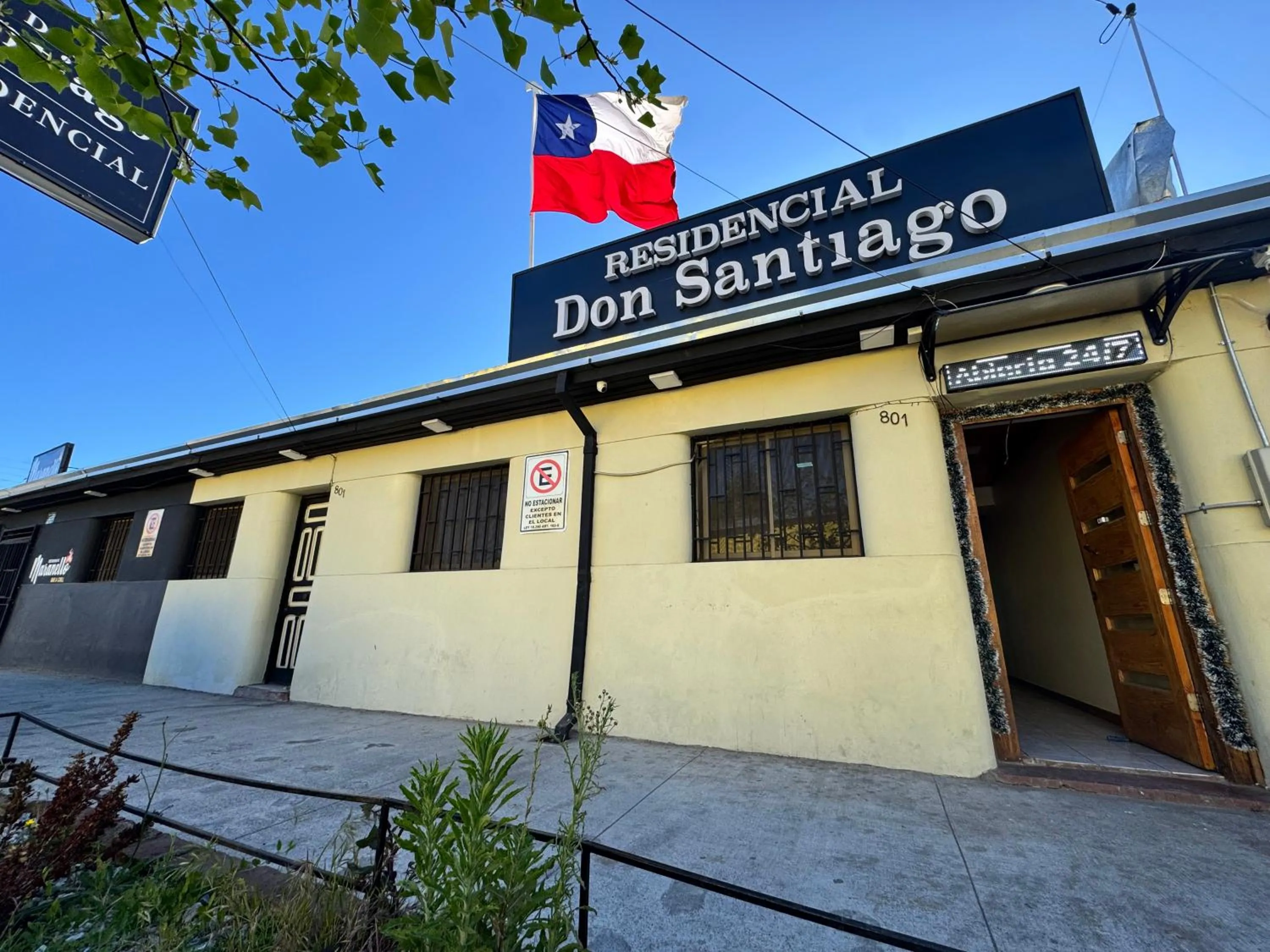 Facade/entrance in Residencial Don Santiago