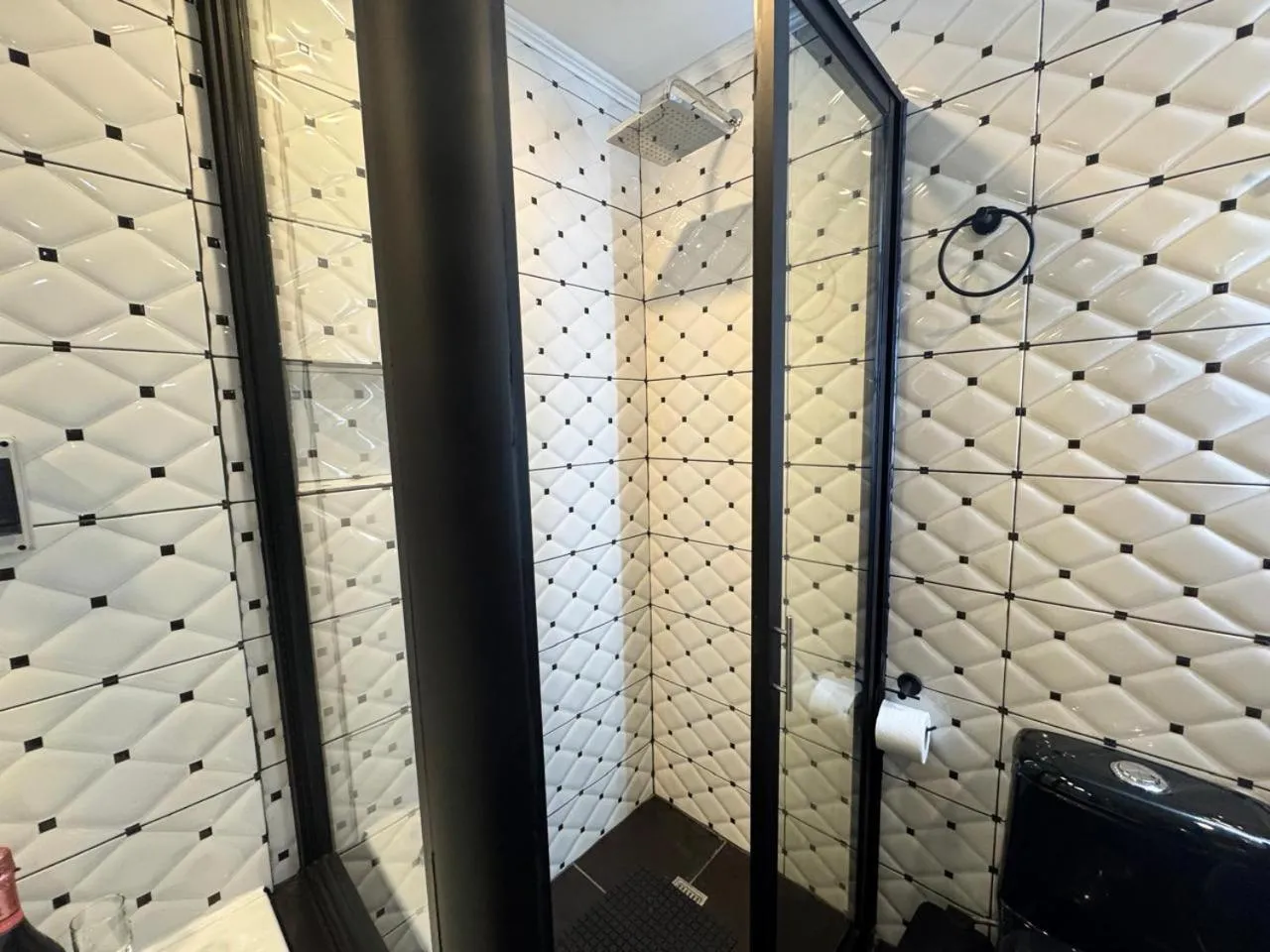 Shower in Residencial Don Santiago