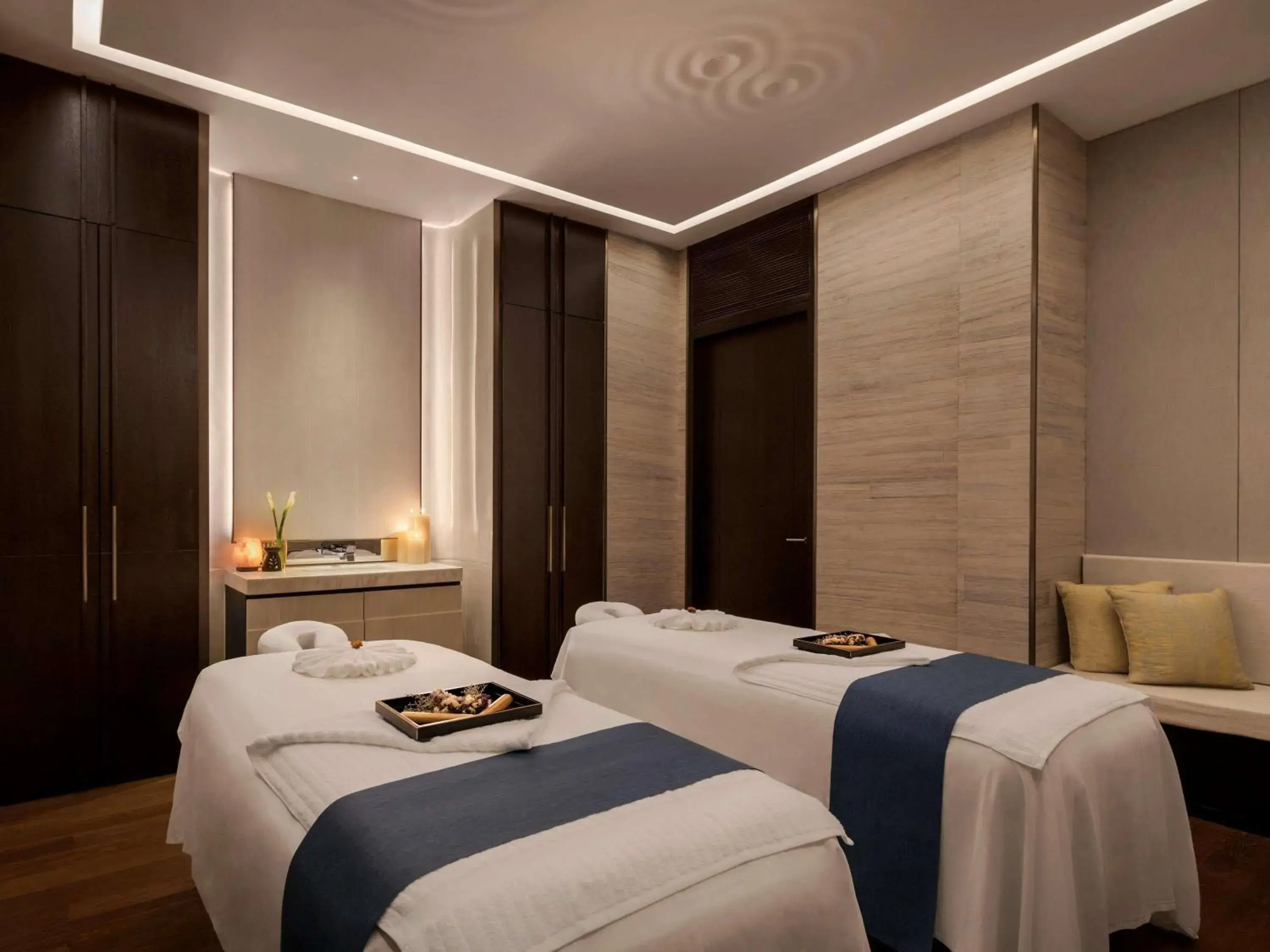 Spa and wellness centre/facilities, Bed in Fairmont Wuhan Spa and wellness centre/facilities, Bed in Fairmont Wuhan