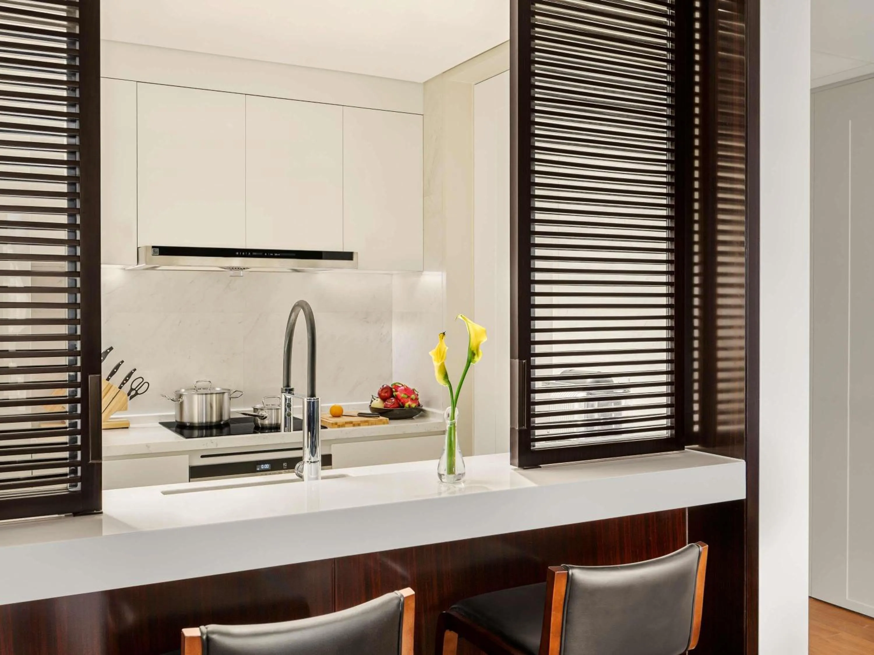 Bedroom in Fairmont Wuhan