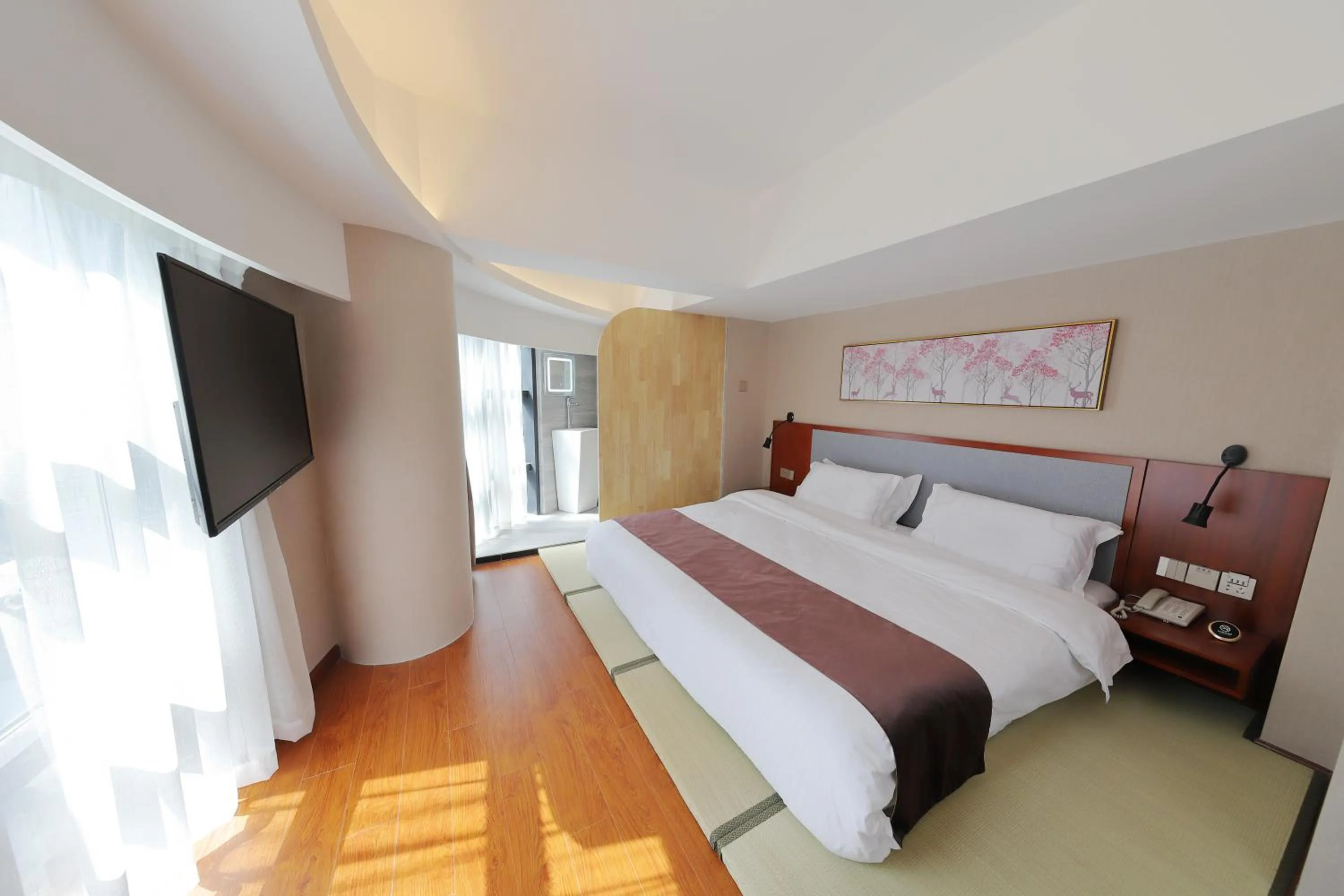 Bed in Mengguo Hotel Pudong Airport