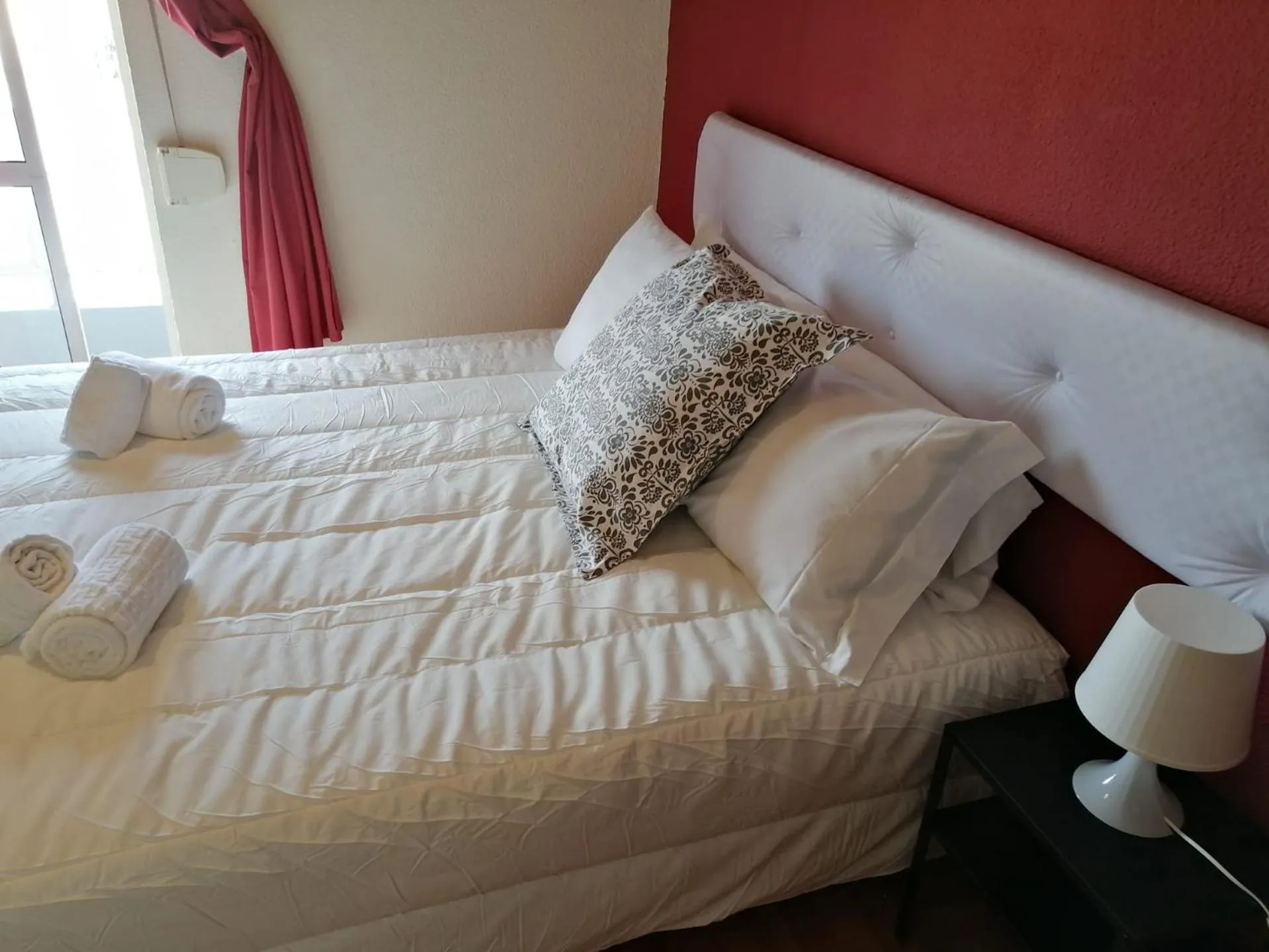 Double Room in Guesthouse RSA by Umbral