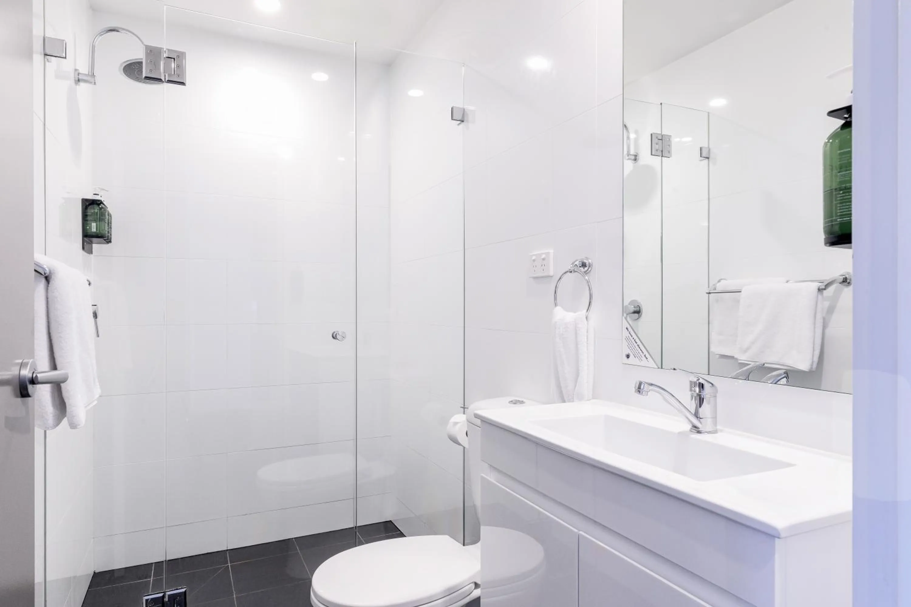 Shower in Kingsgrove Hotel