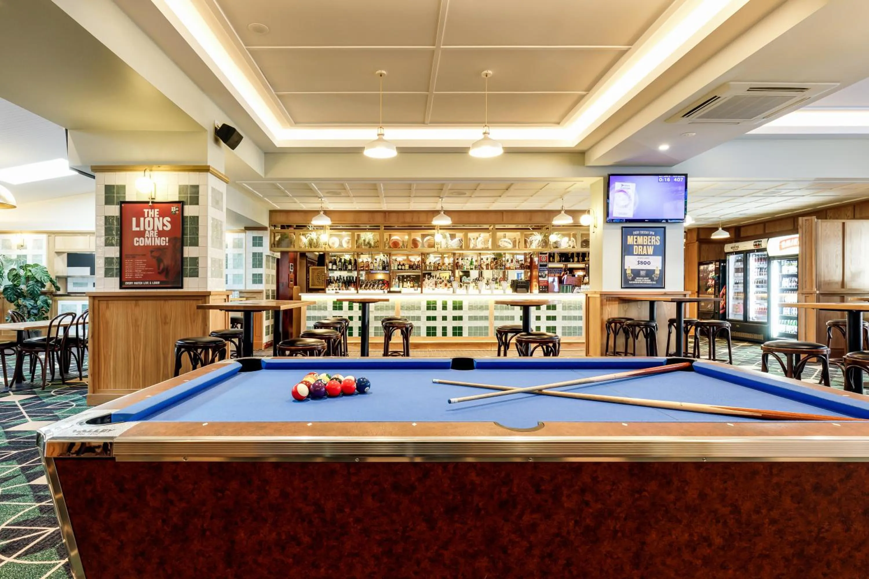 Billiard in Kingsgrove Hotel