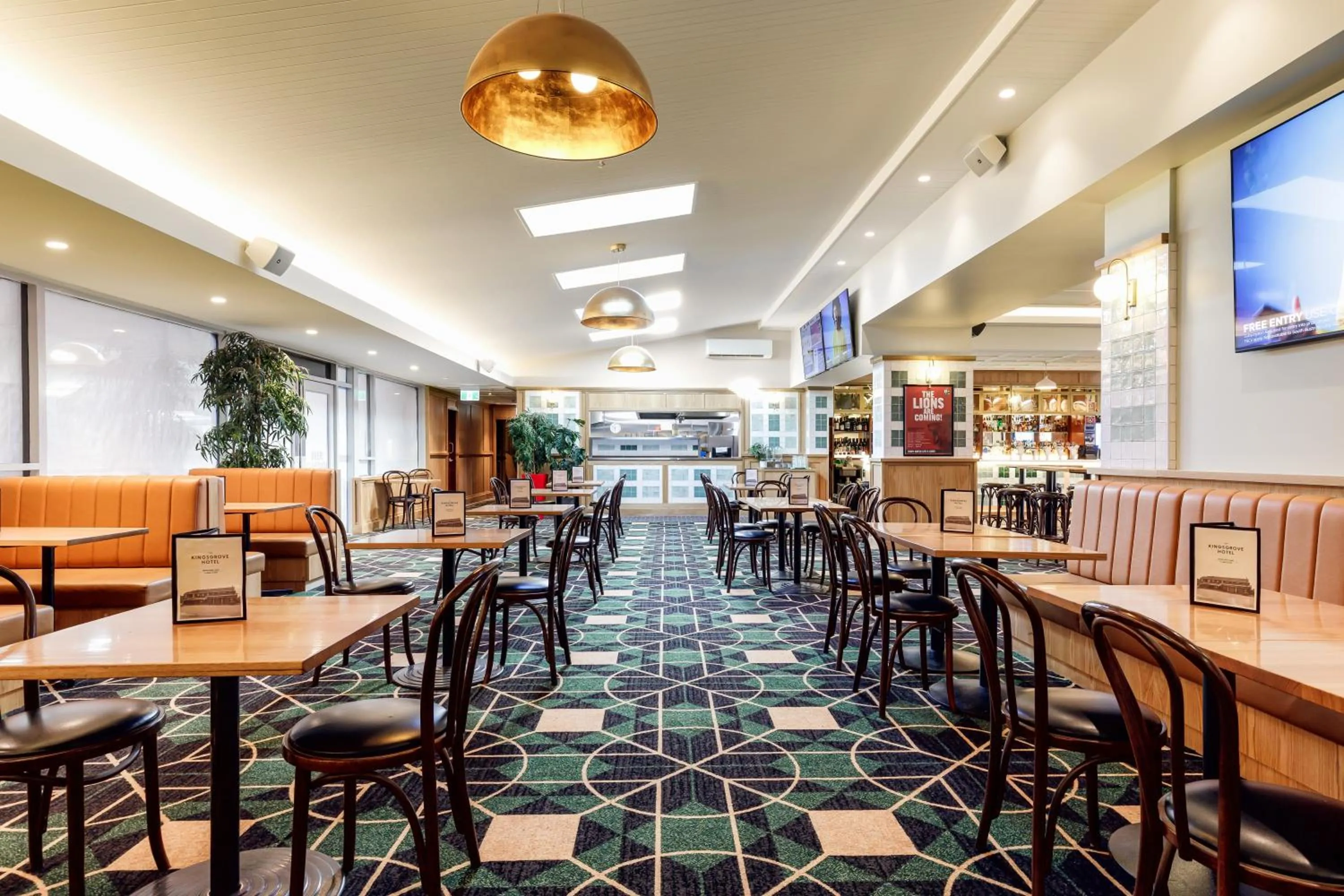 Restaurant/places to eat in Kingsgrove Hotel