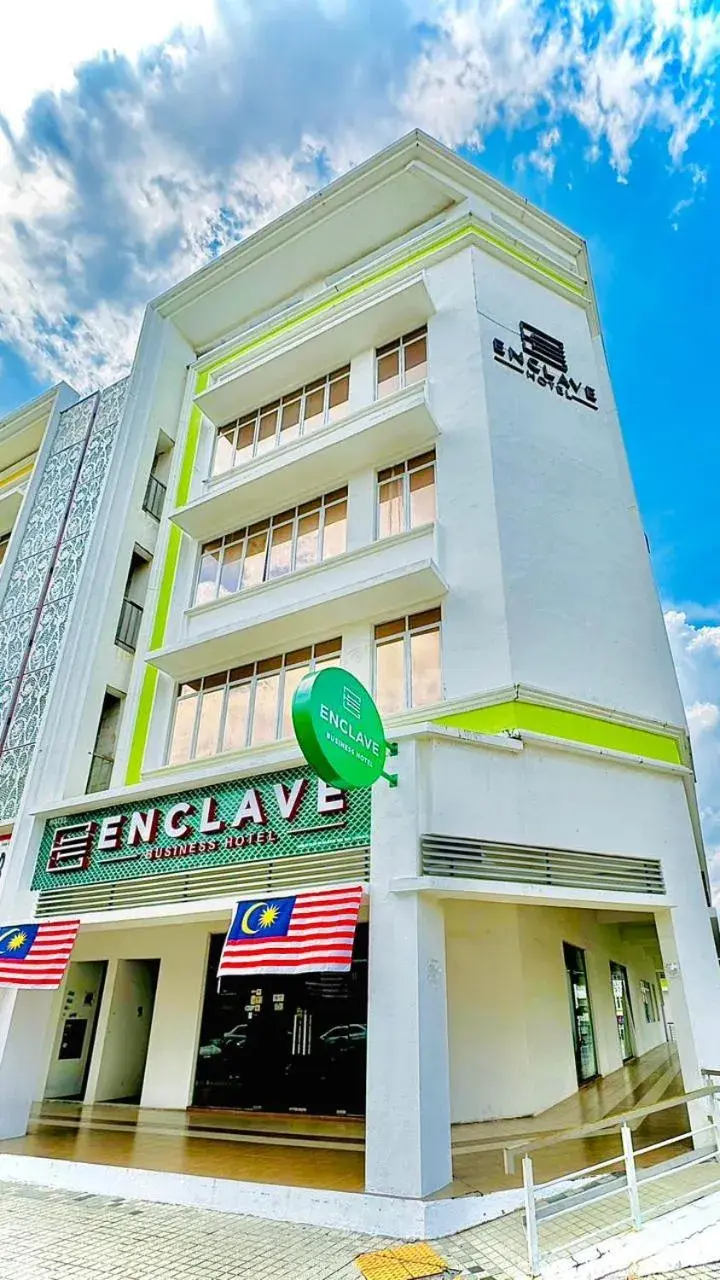 Property building in Enclave Business Hotel Property building in Enclave Business Hotel